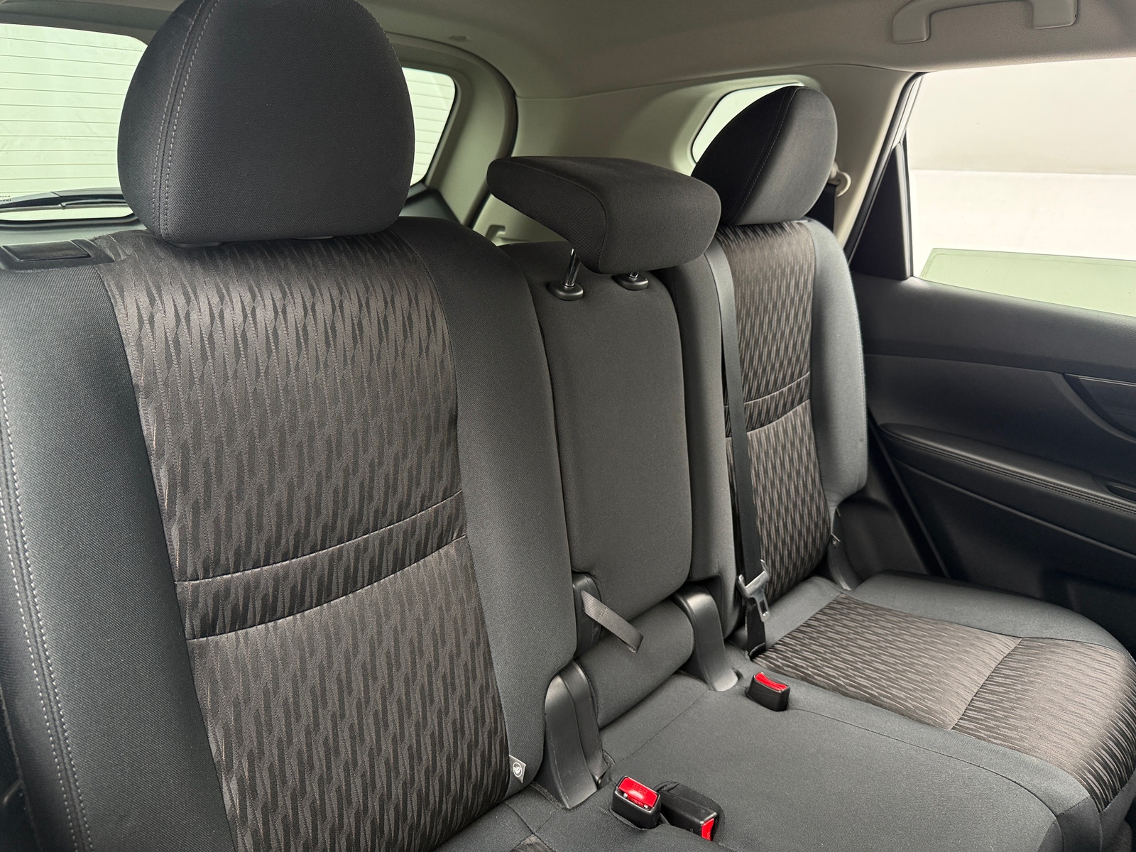 Thumbnail: 2018 Nissan Rogue - 6