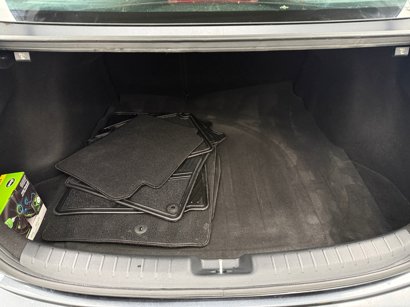 Thumbnail: 2020 Kia Forte - 7