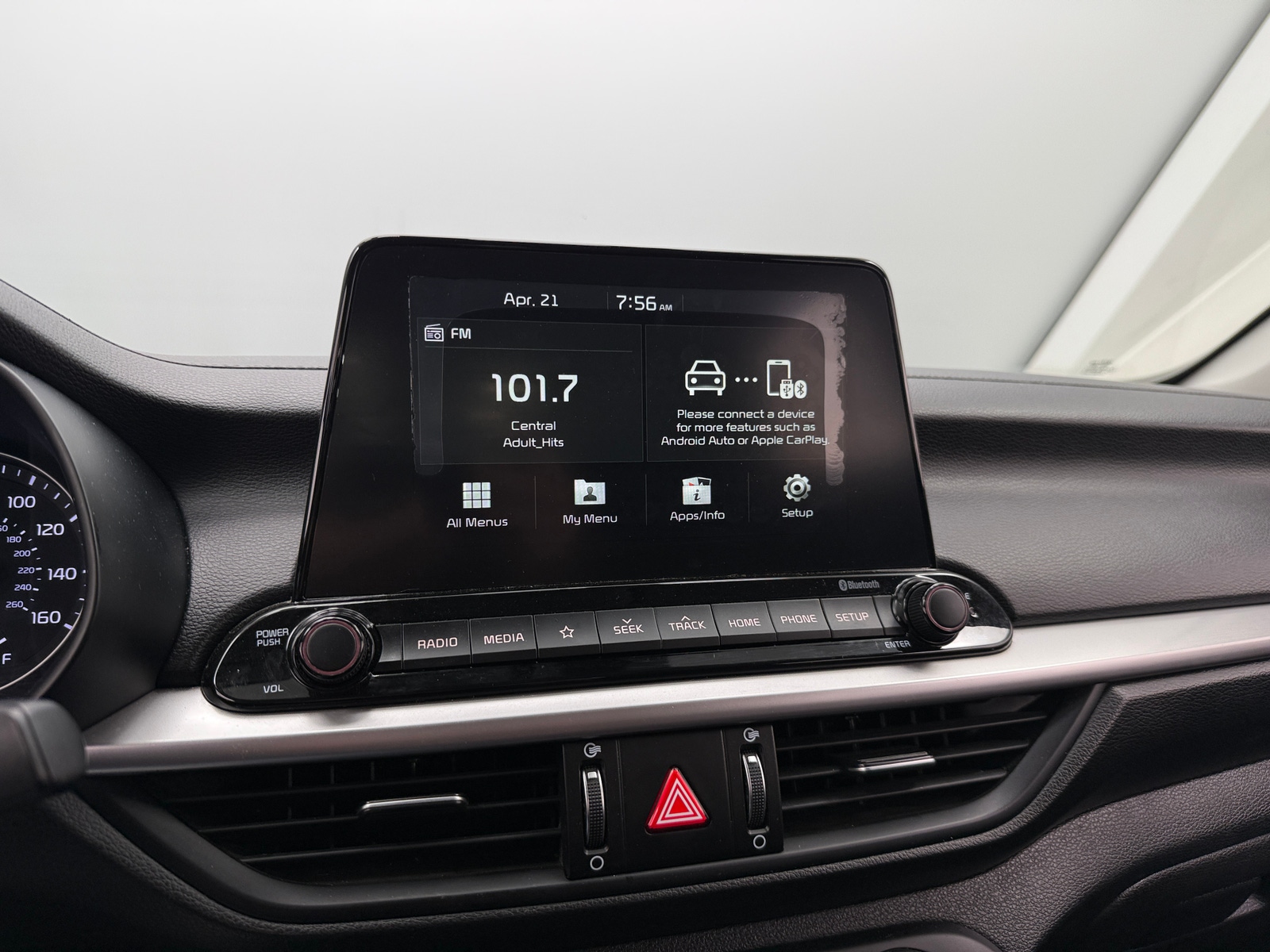 Thumbnail: 2020 Kia Forte - 4