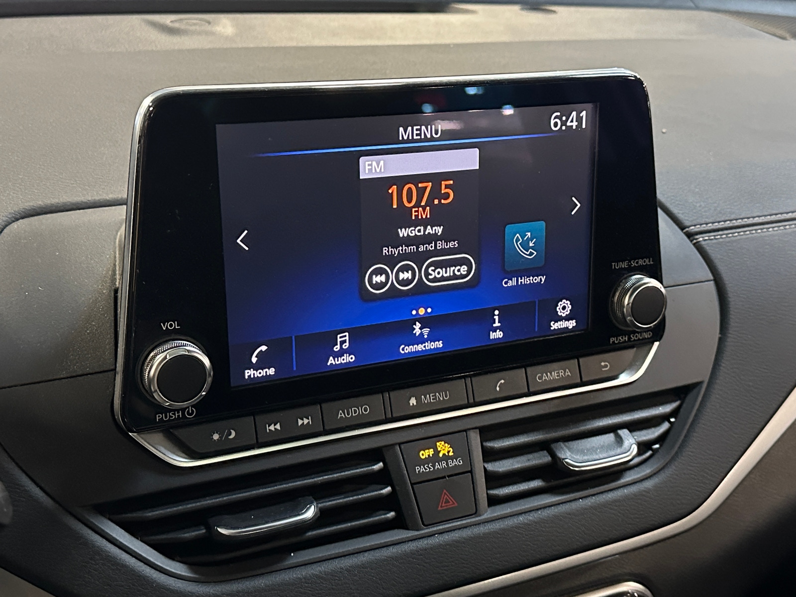 Thumbnail: 2019 Nissan Altima - 4