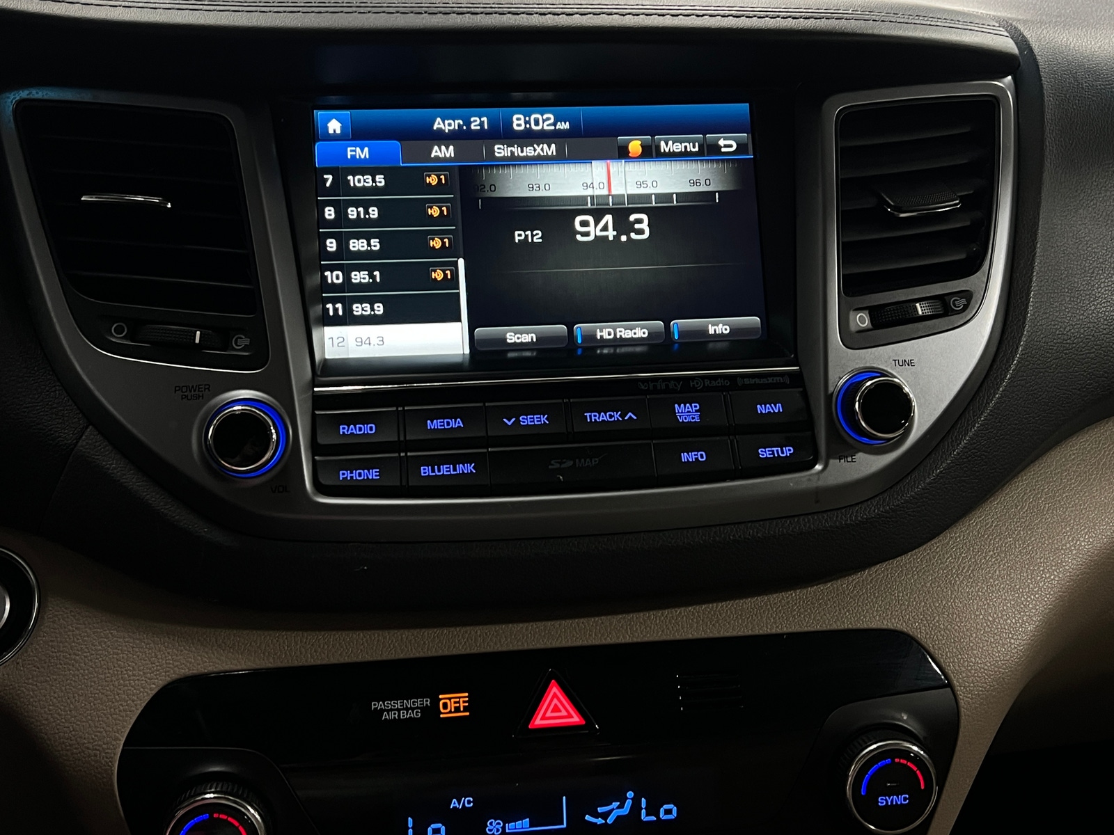 Thumbnail: 2017 Hyundai Tucson - 3