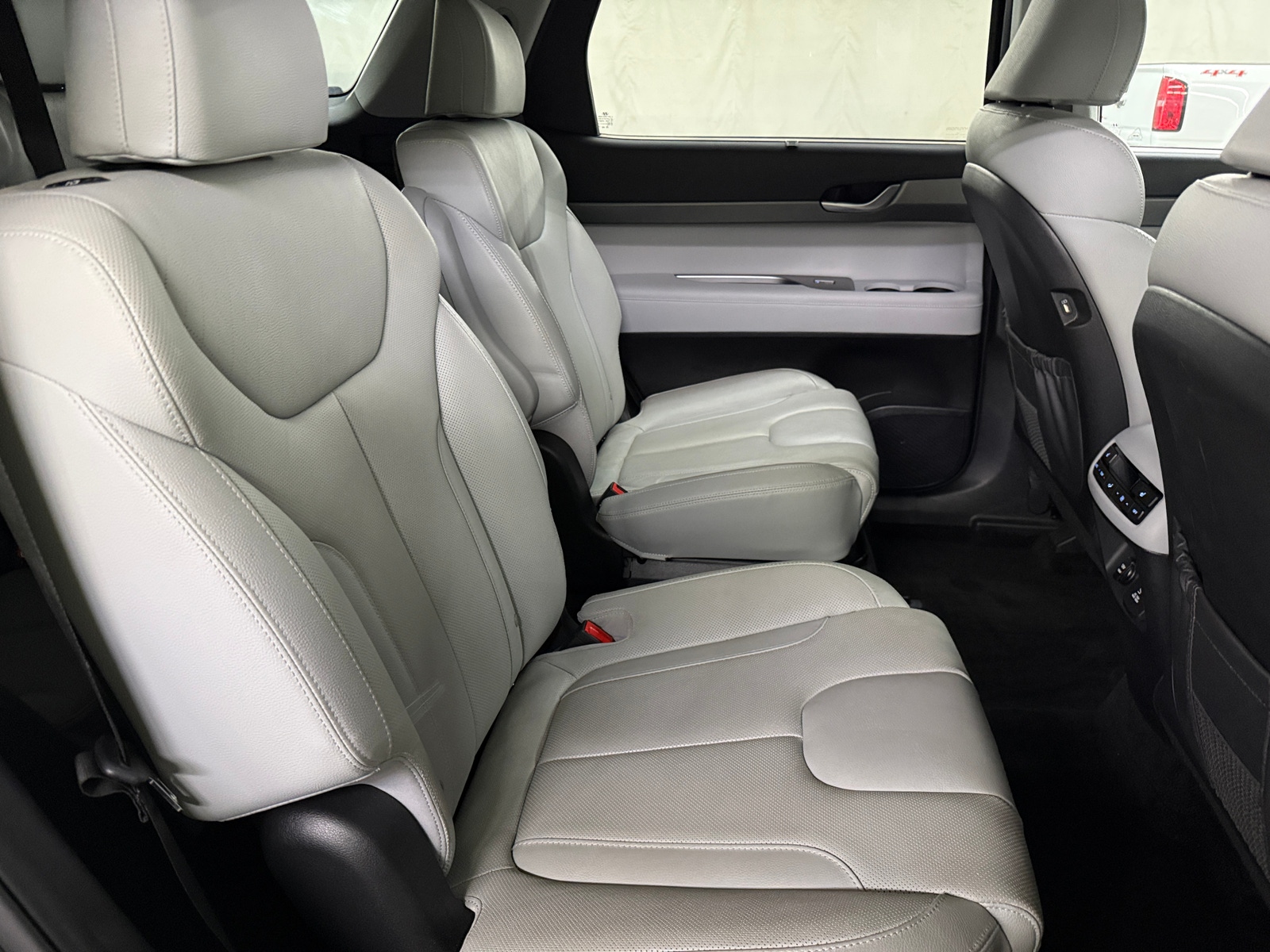 Thumbnail: 2021 Hyundai Palisade - 5