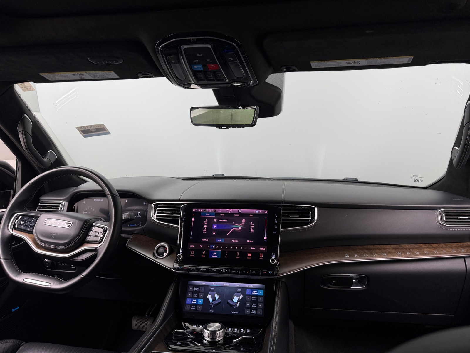 Thumbnail: 2023 Jeep Grand Wagoneer - 2