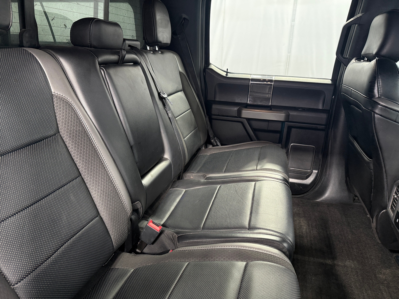 Thumbnail: 2019 Ford Econoline - 5
