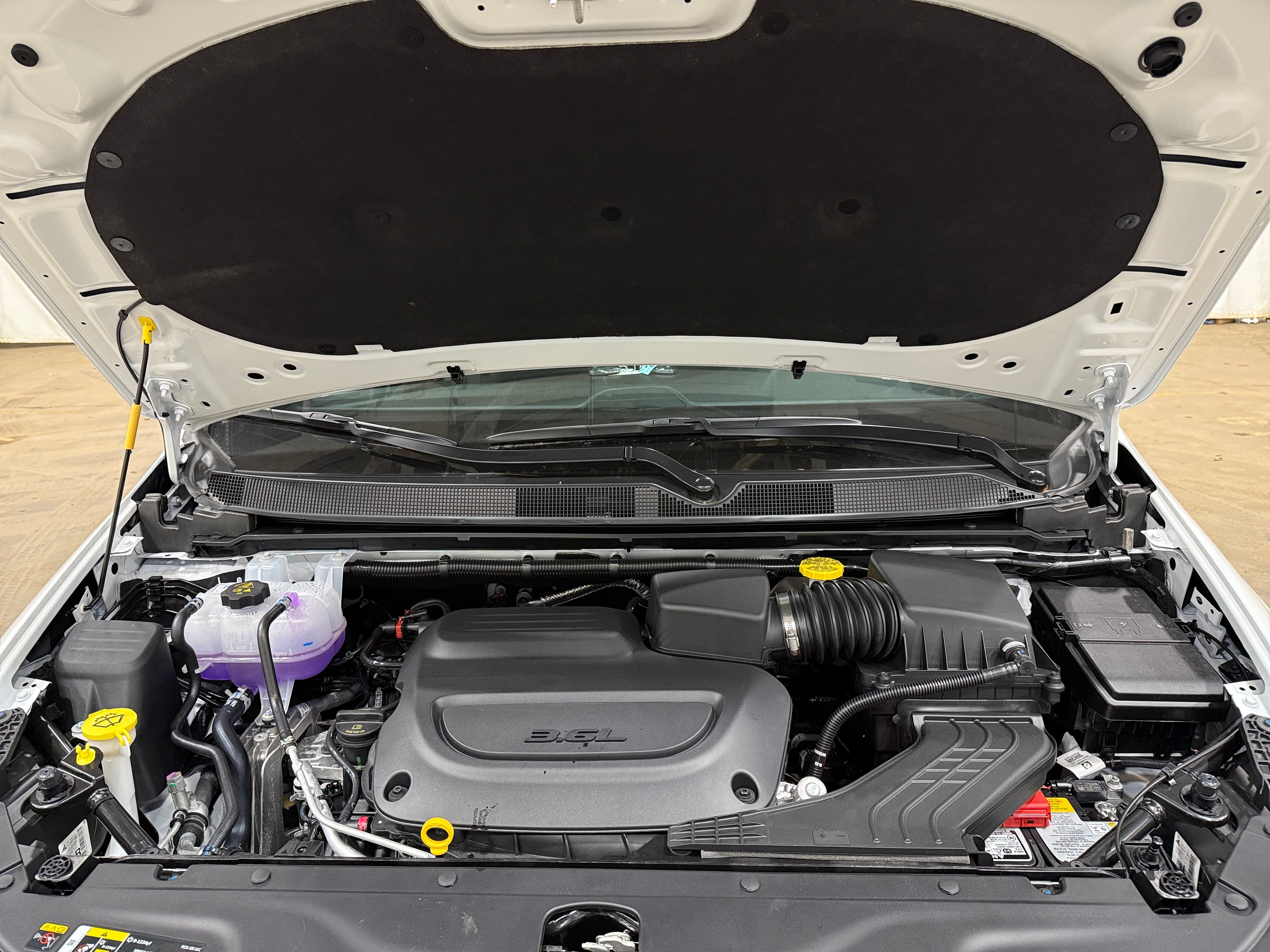 2026 Chrysler Pacifica Select AWD's photo