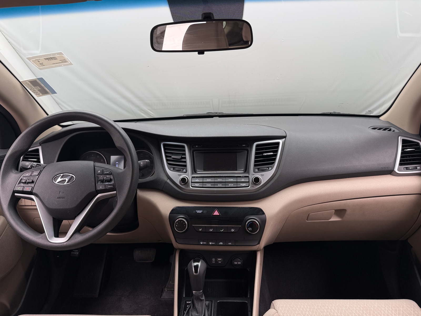 Thumbnail: 2017 Hyundai Tucson - 3