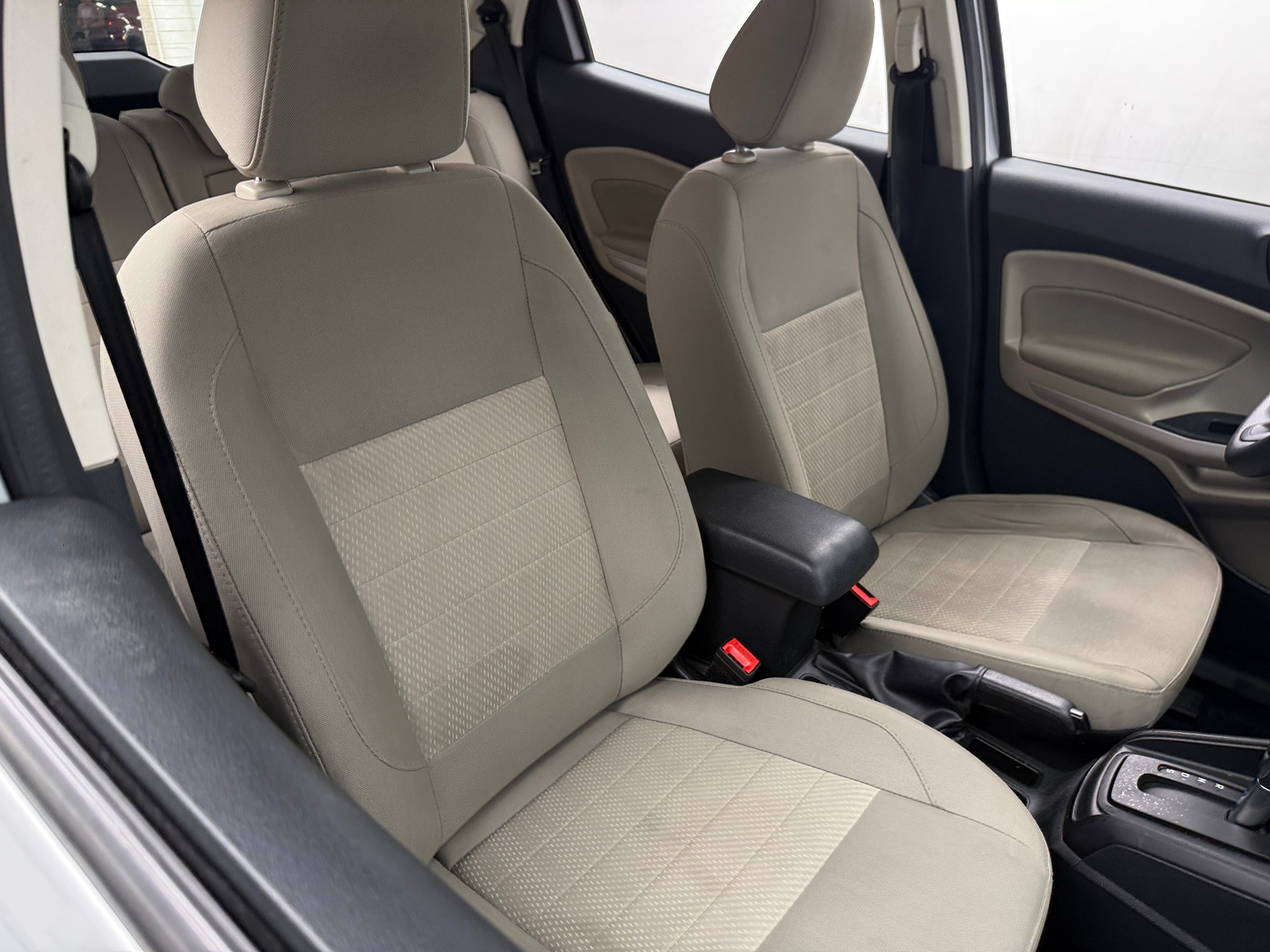 Thumbnail: 2022 Ford EcoSport - 2