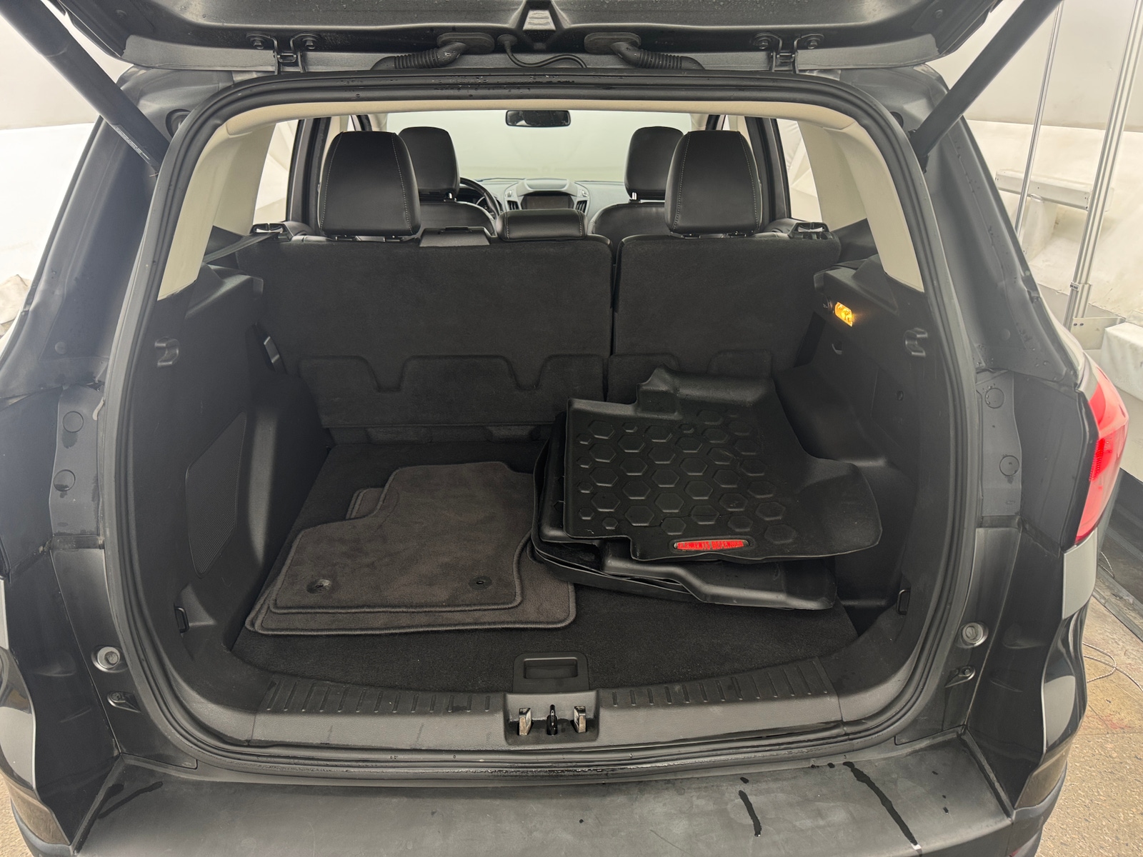 Thumbnail: 2019 Ford Escape - 6