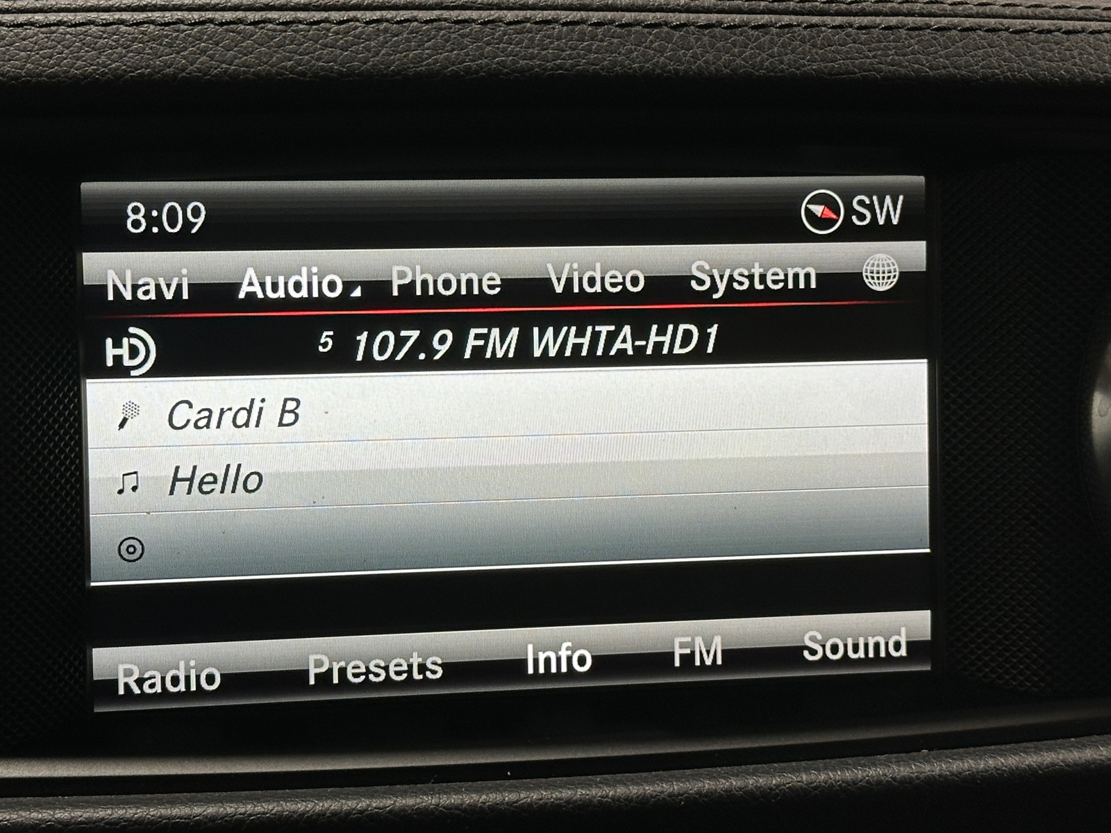 Thumbnail: 2014 Mercedes-Benz SL-Class - 3