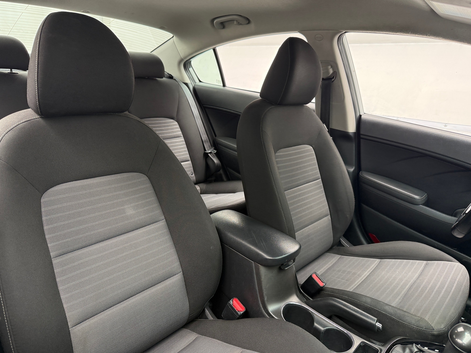 Thumbnail: 2018 Kia Forte - 2