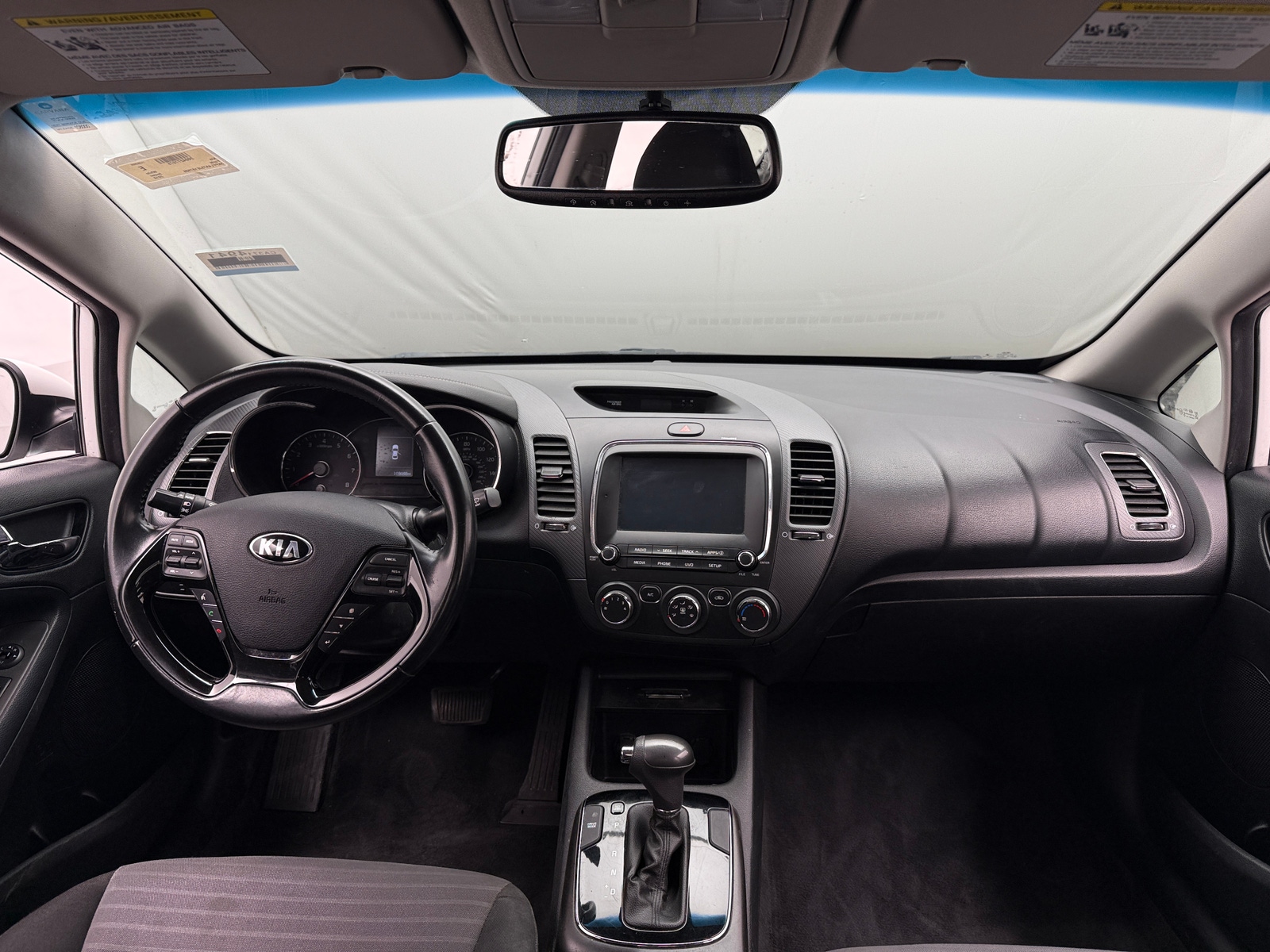 Thumbnail: 2018 Kia Forte - 3