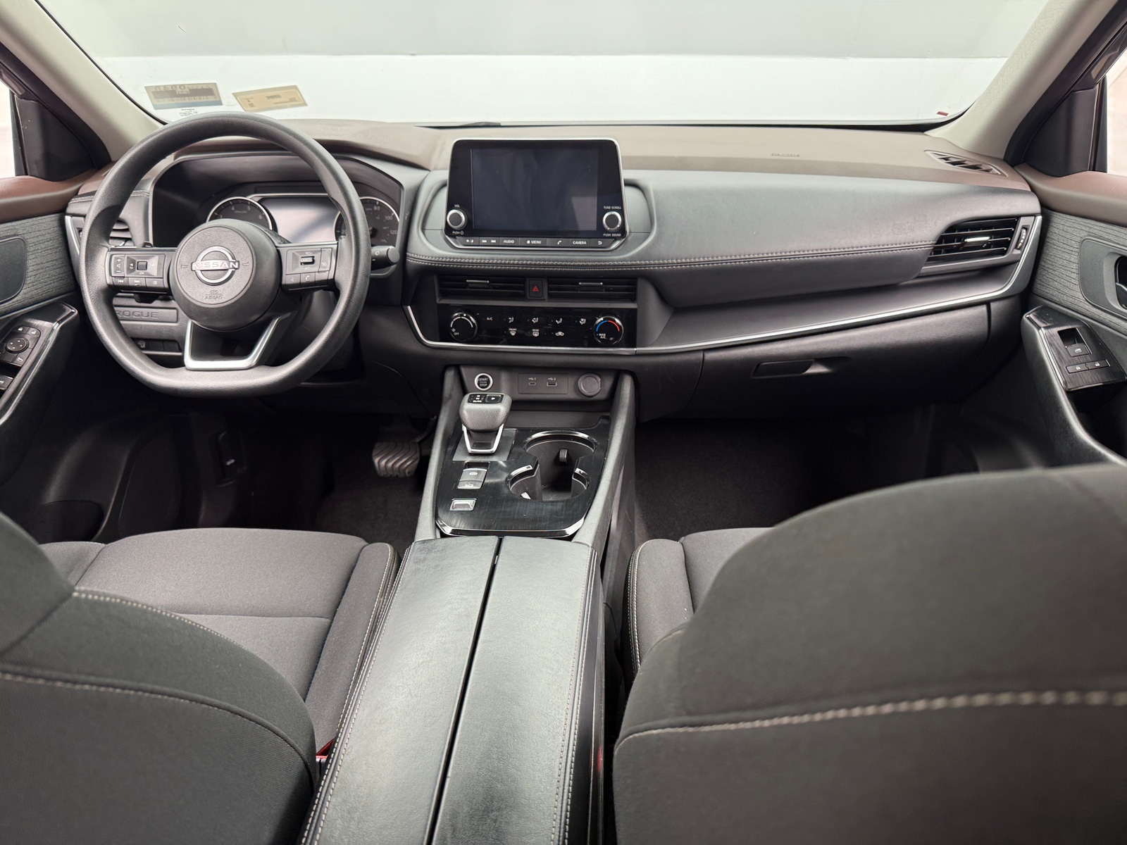 Thumbnail: 2023 Nissan Rogue - 3