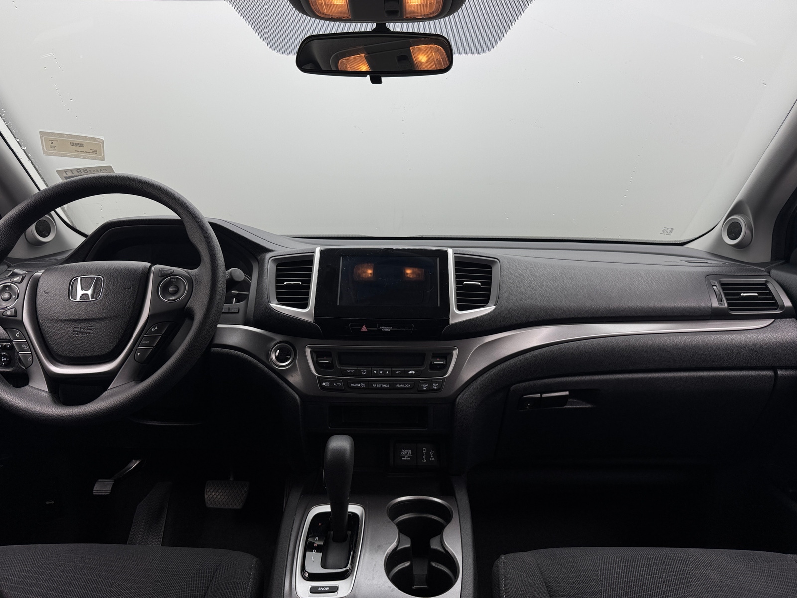 Thumbnail: 2018 Honda Pilot - 3