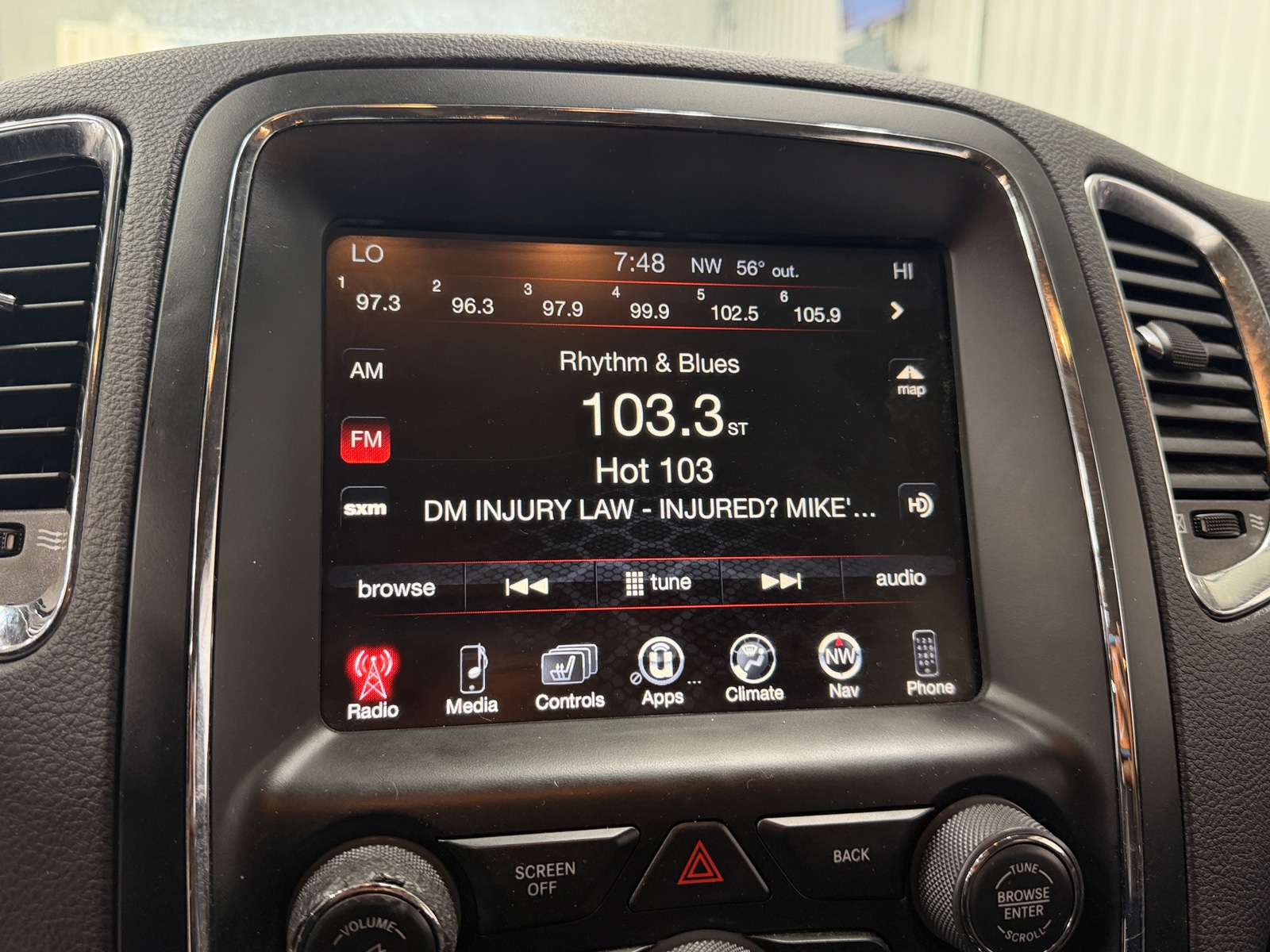 Thumbnail: 2017 Dodge Durango - 3