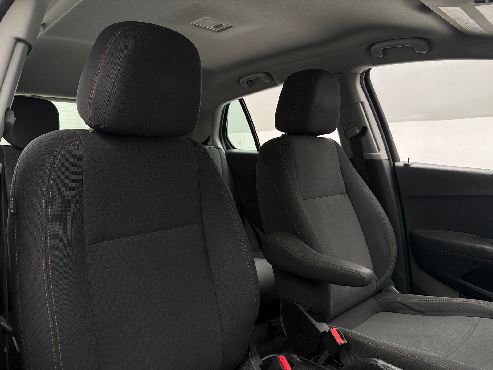 Thumbnail: 2019 Chevrolet Trax - 2