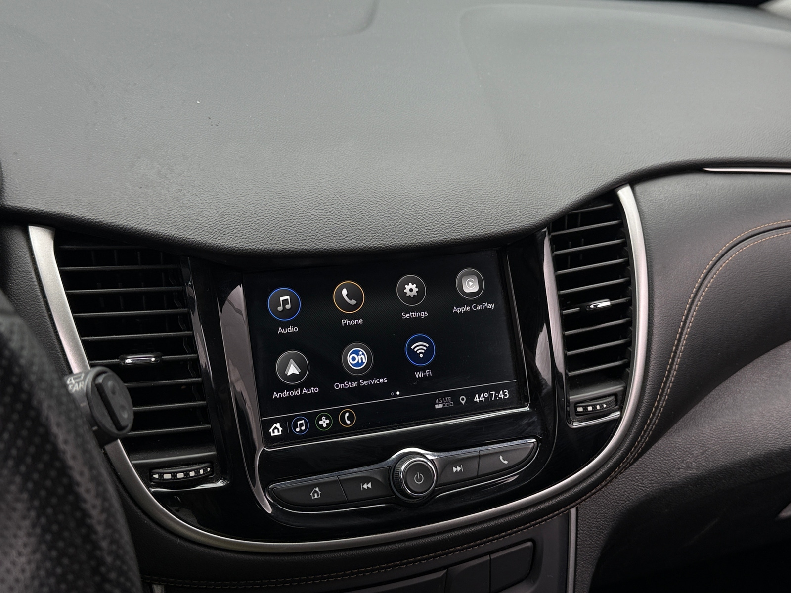 Thumbnail: 2019 Chevrolet Trax - 4