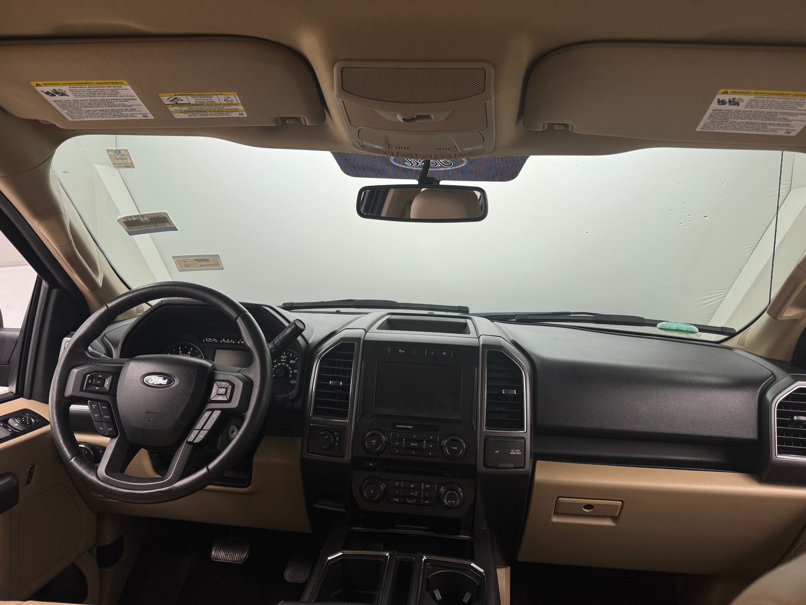 Thumbnail: 2018 Ford Econoline - 3