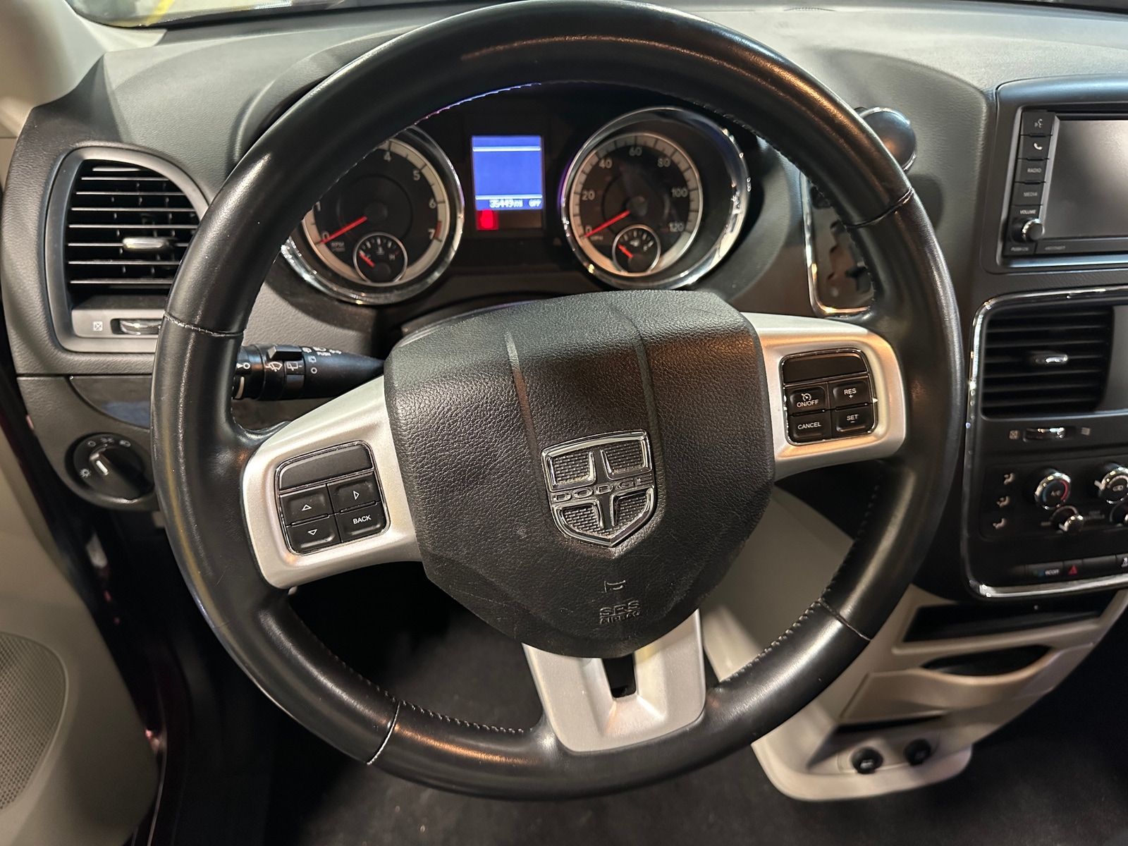 Thumbnail: 2020 Dodge Grand Caravan - 5