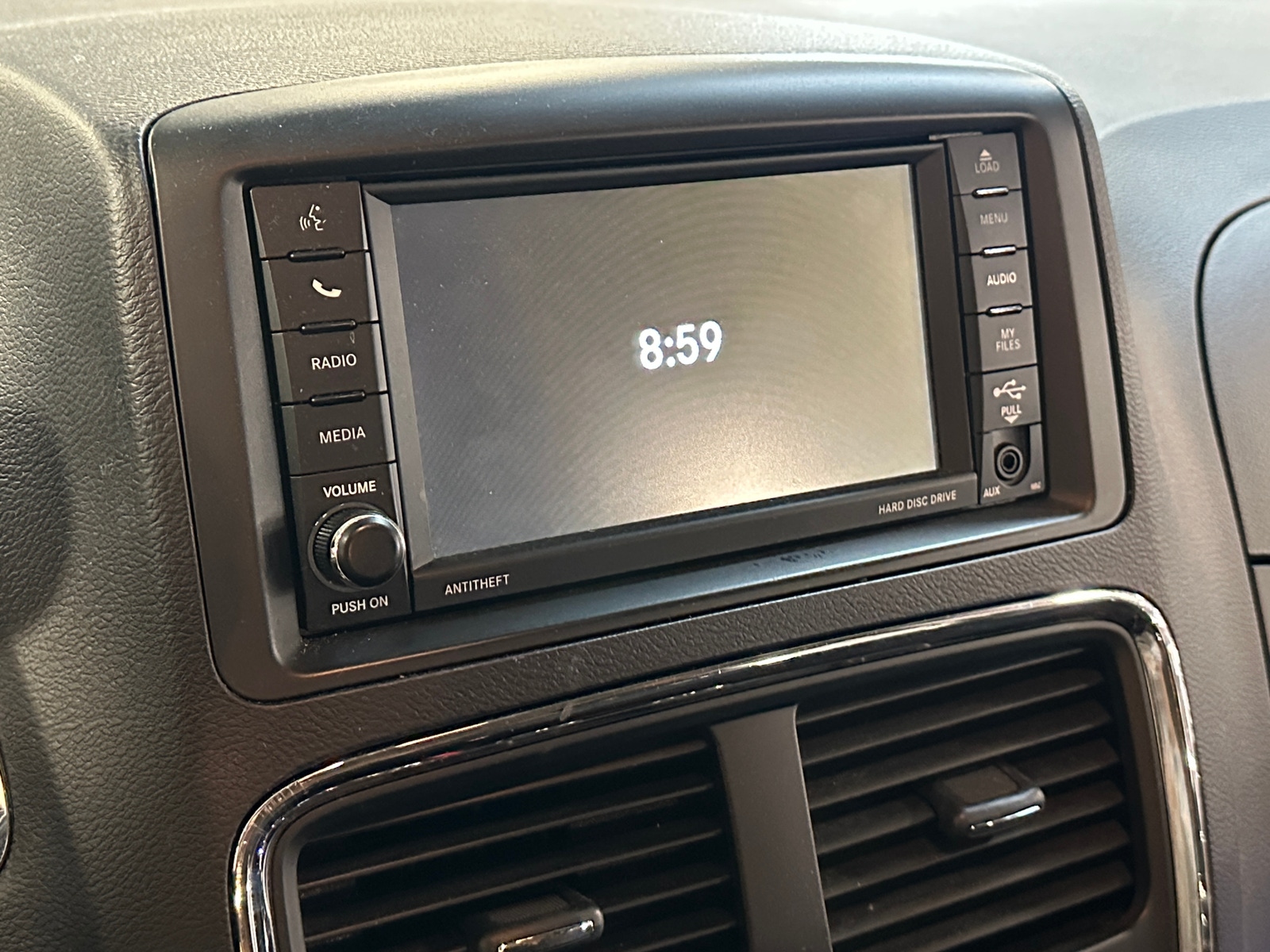 Thumbnail: 2020 Dodge Grand Caravan - 4