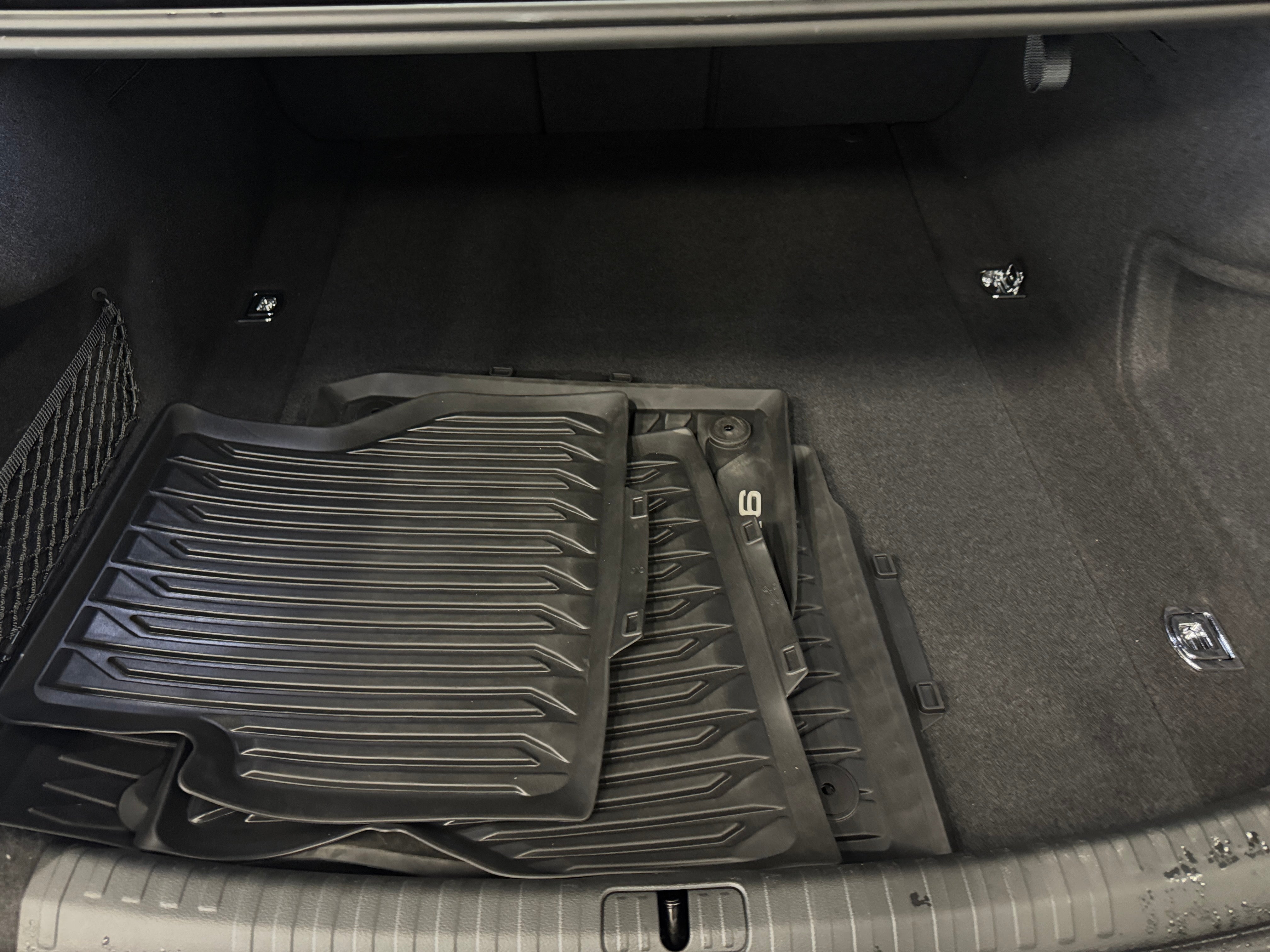 2024 Audi A6 Premium - Photo 2