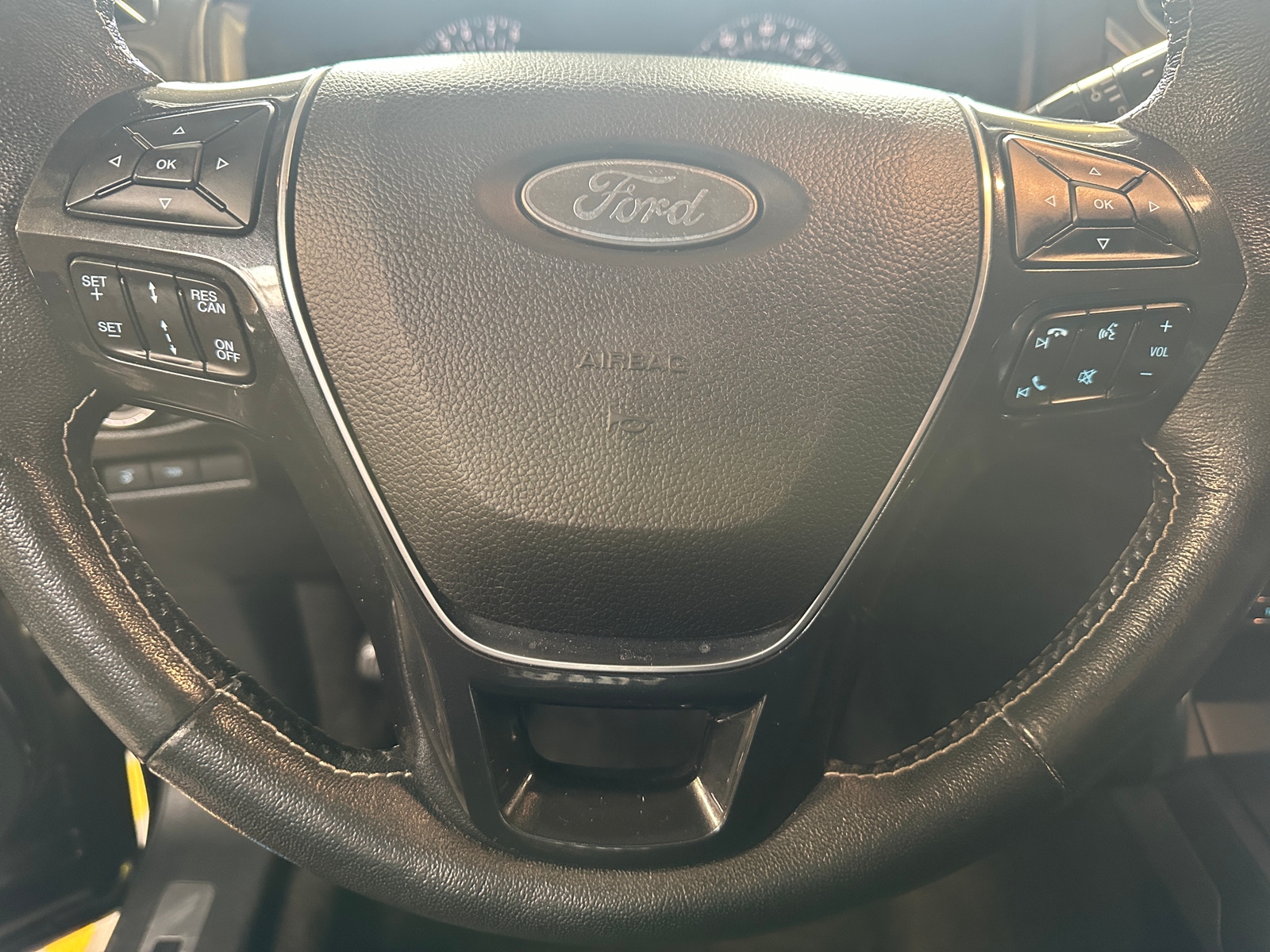 Thumbnail: 2018 Ford Explorer - 4