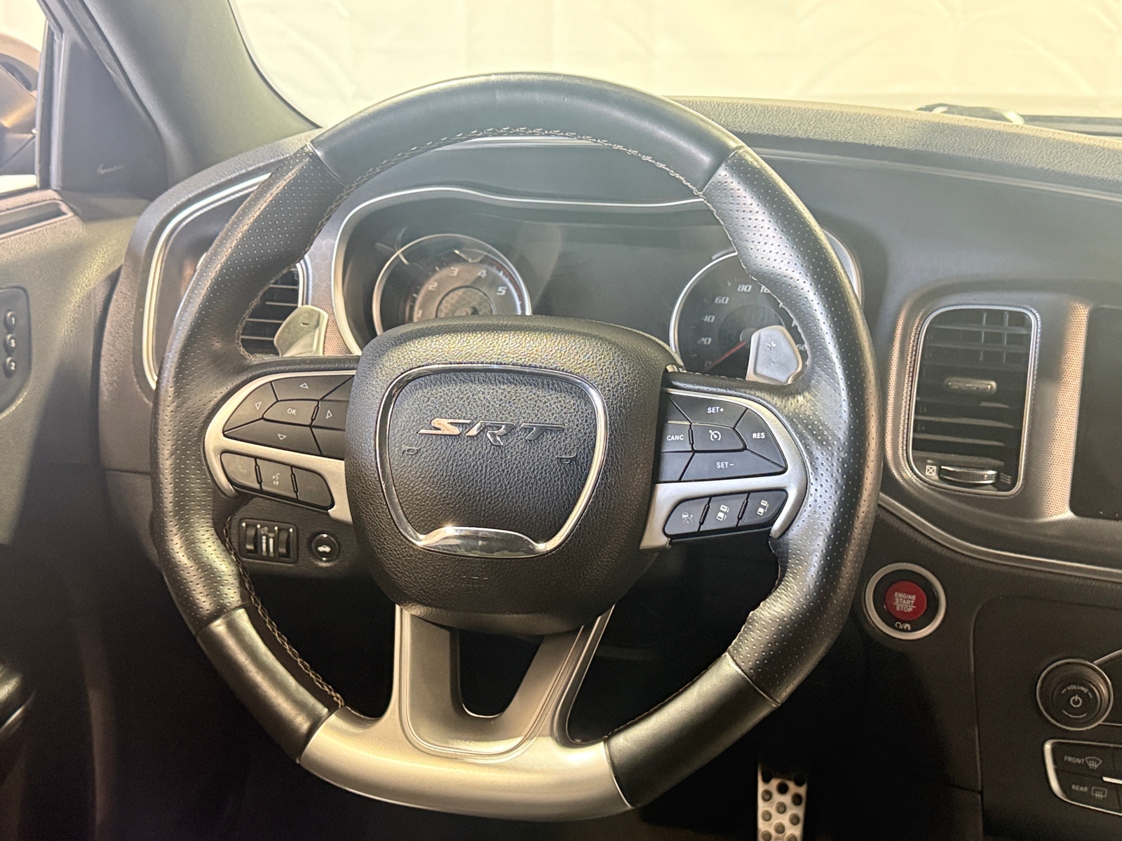 Thumbnail: 2018 Dodge Charger - 4