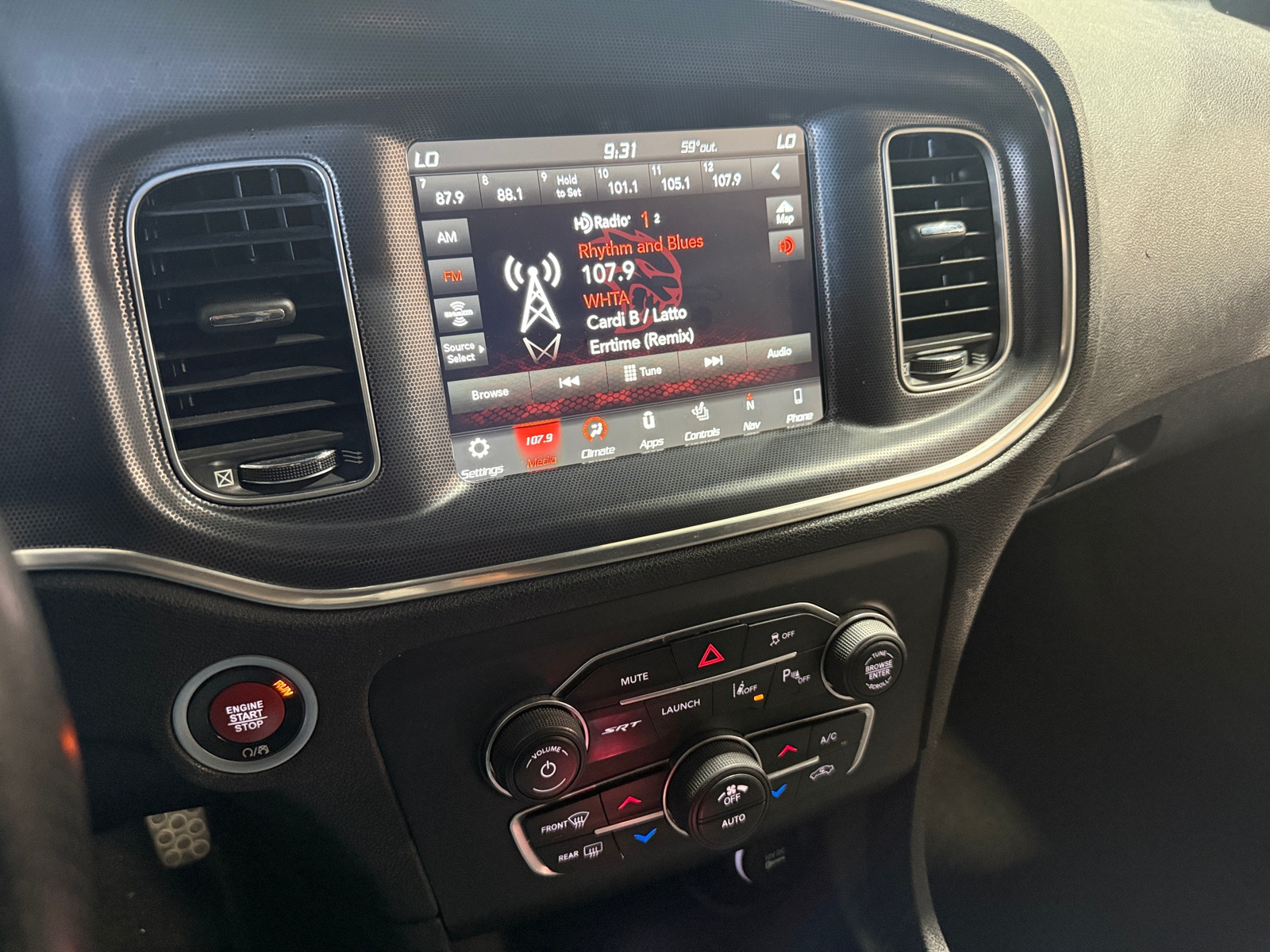 Thumbnail: 2018 Dodge Charger - 3