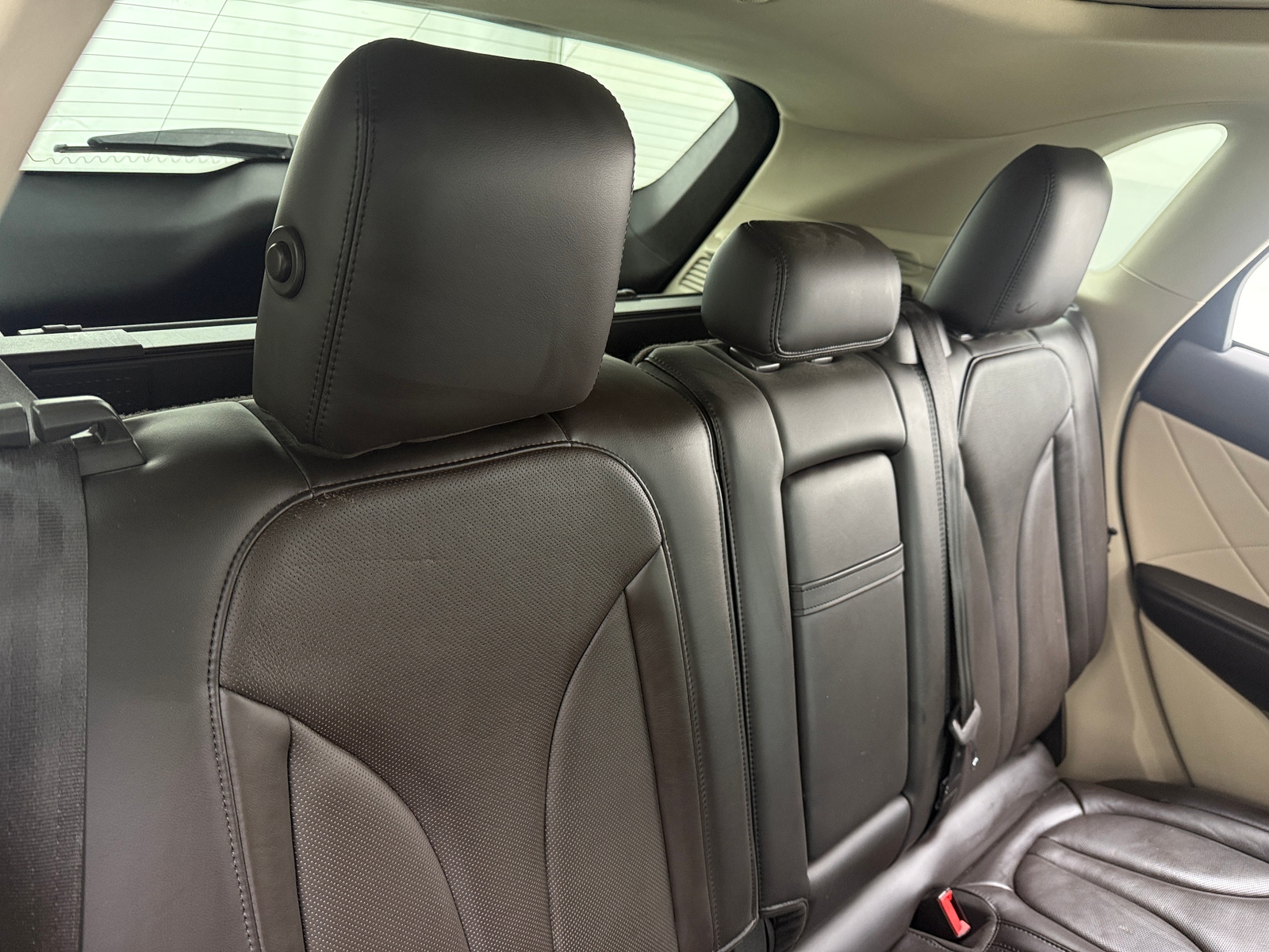 Thumbnail: 2017 Lincoln MKC - 5