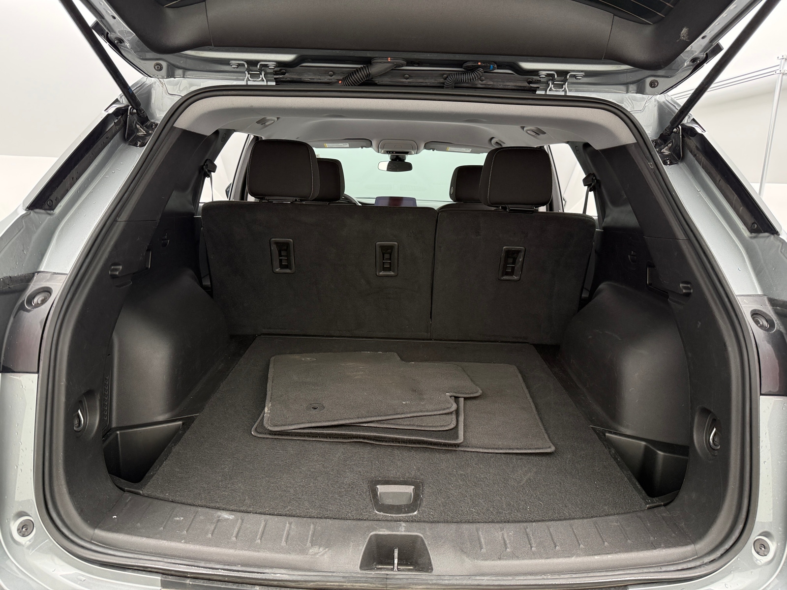 Thumbnail: 2025 Chevrolet Blazer - 7