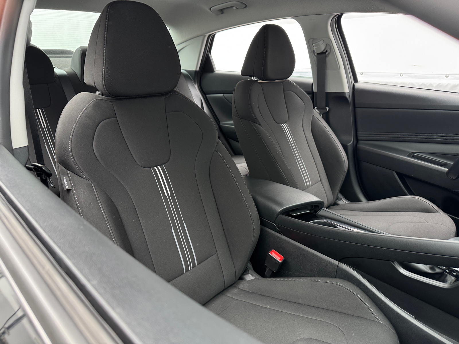 Thumbnail: 2023 Hyundai Elantra - 2