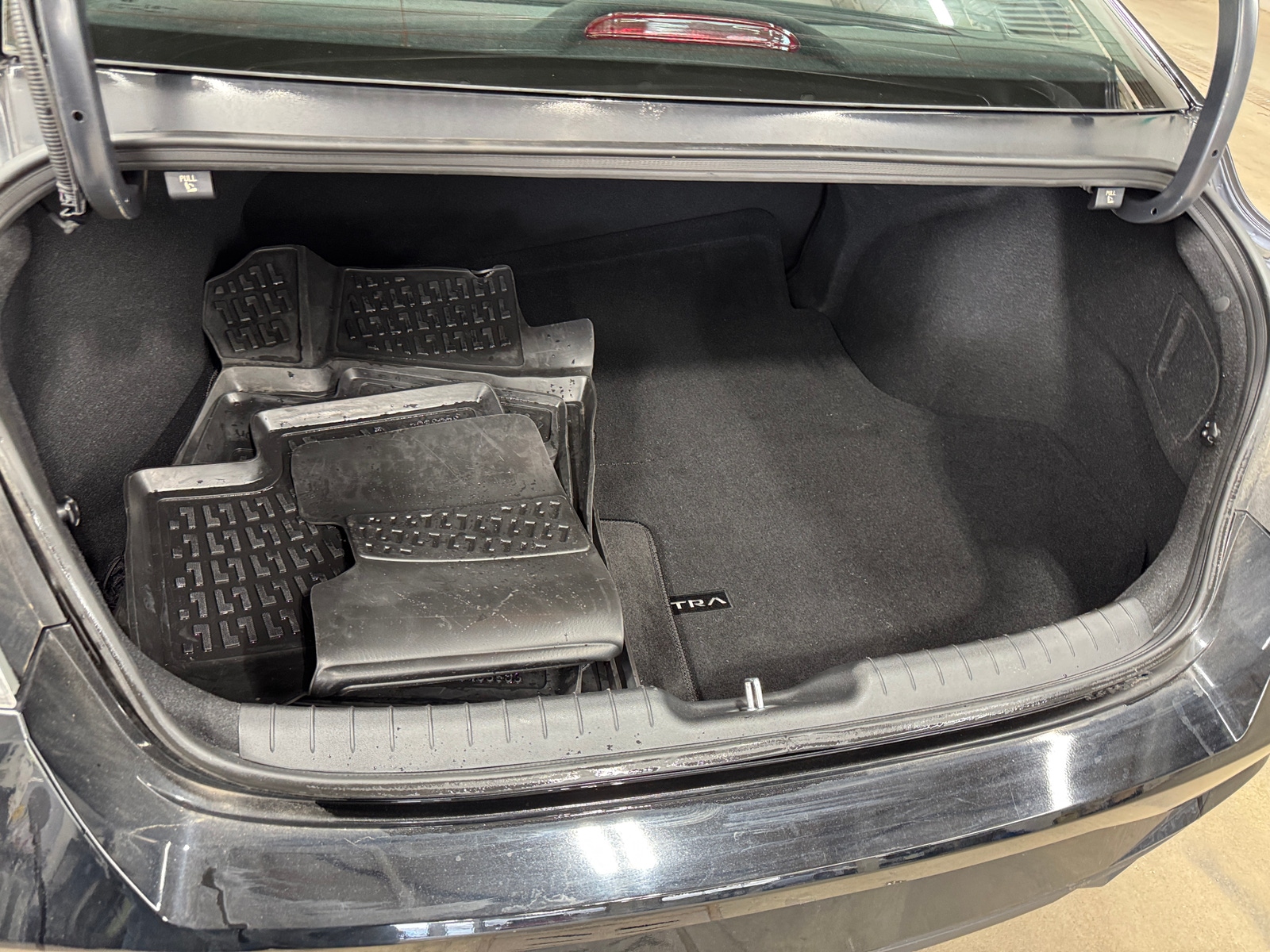 Thumbnail: 2023 Hyundai Elantra - 7