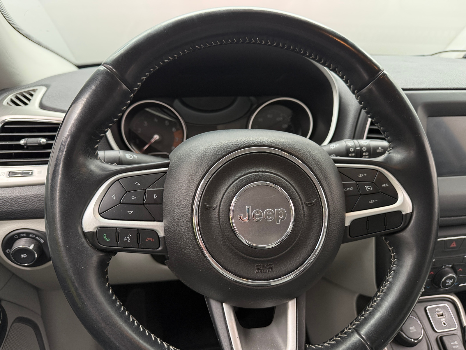 Thumbnail: 2018 Jeep Compass - 5