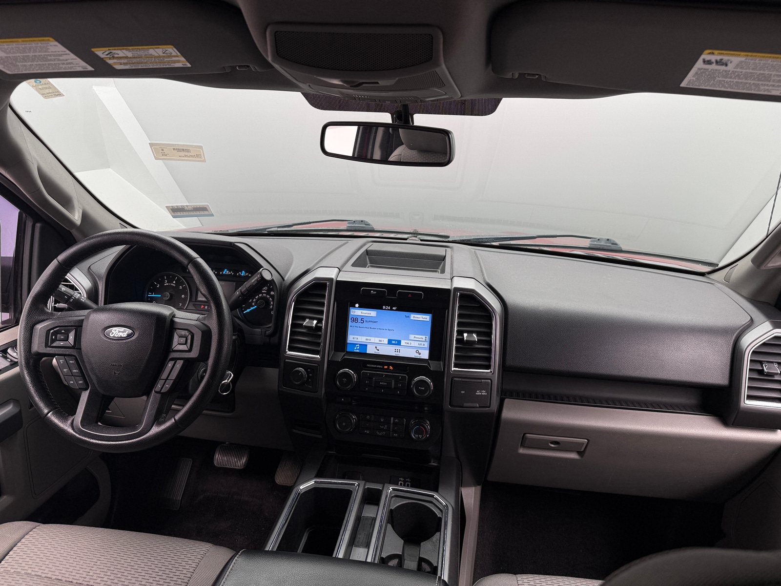 Thumbnail: 2016 Ford Econoline - 3