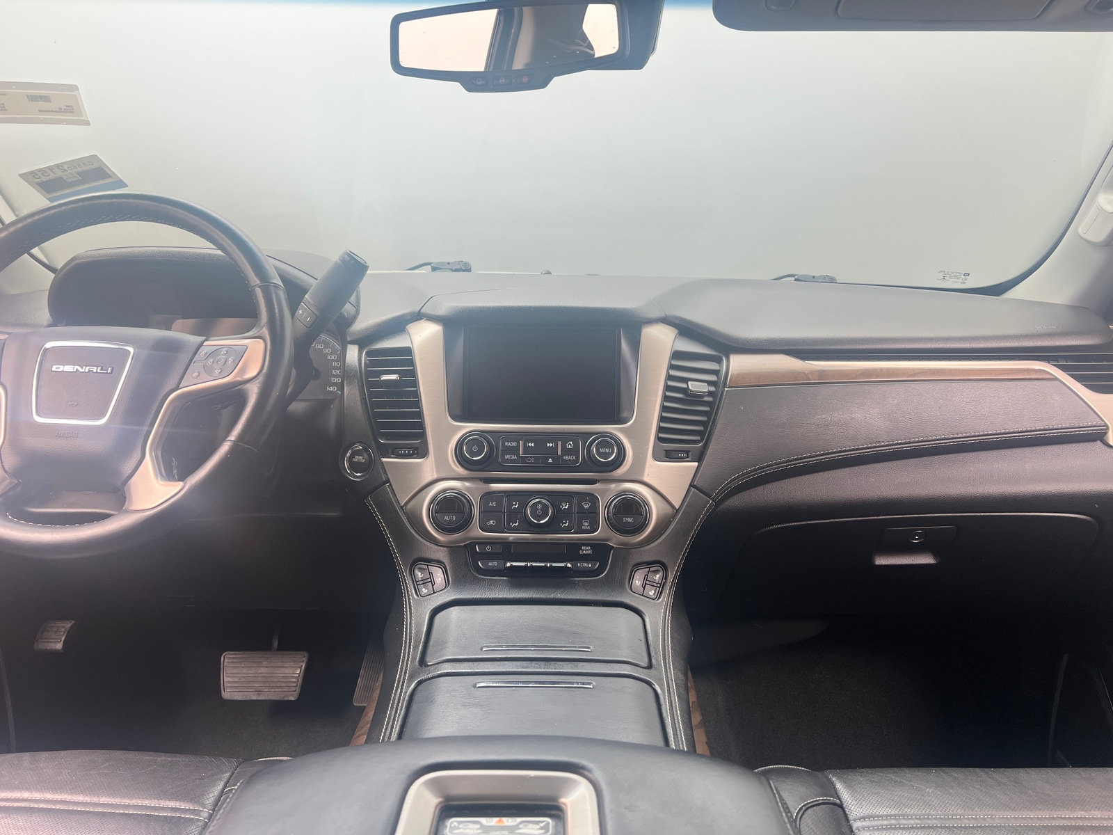 Thumbnail: 2018 GMC Yukon XL - 2