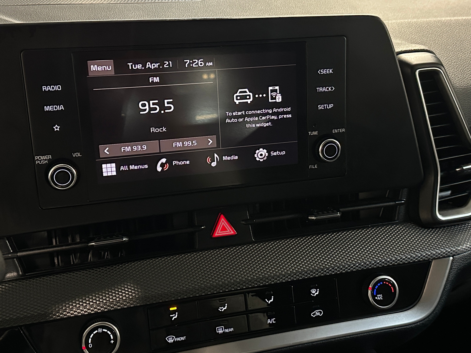 Thumbnail: 2025 Kia Sportage - 4