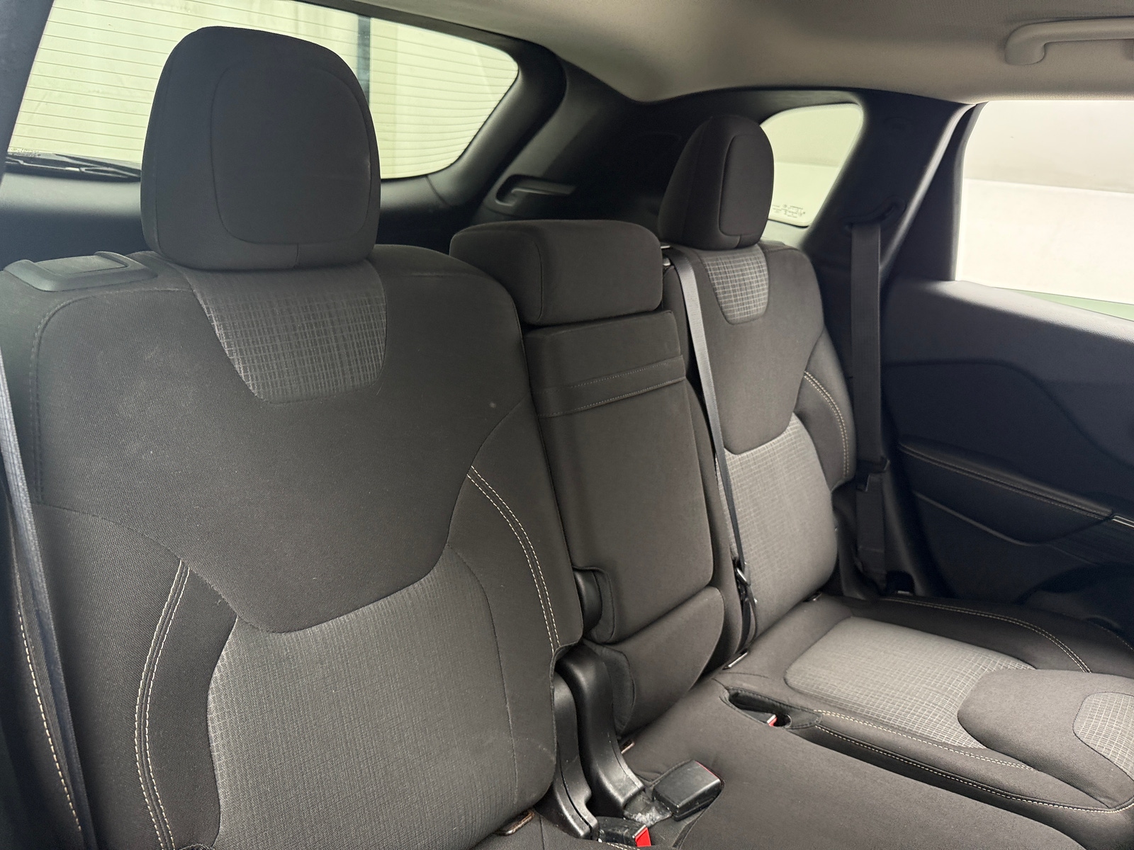 Thumbnail: 2016 Jeep Cherokee - 6