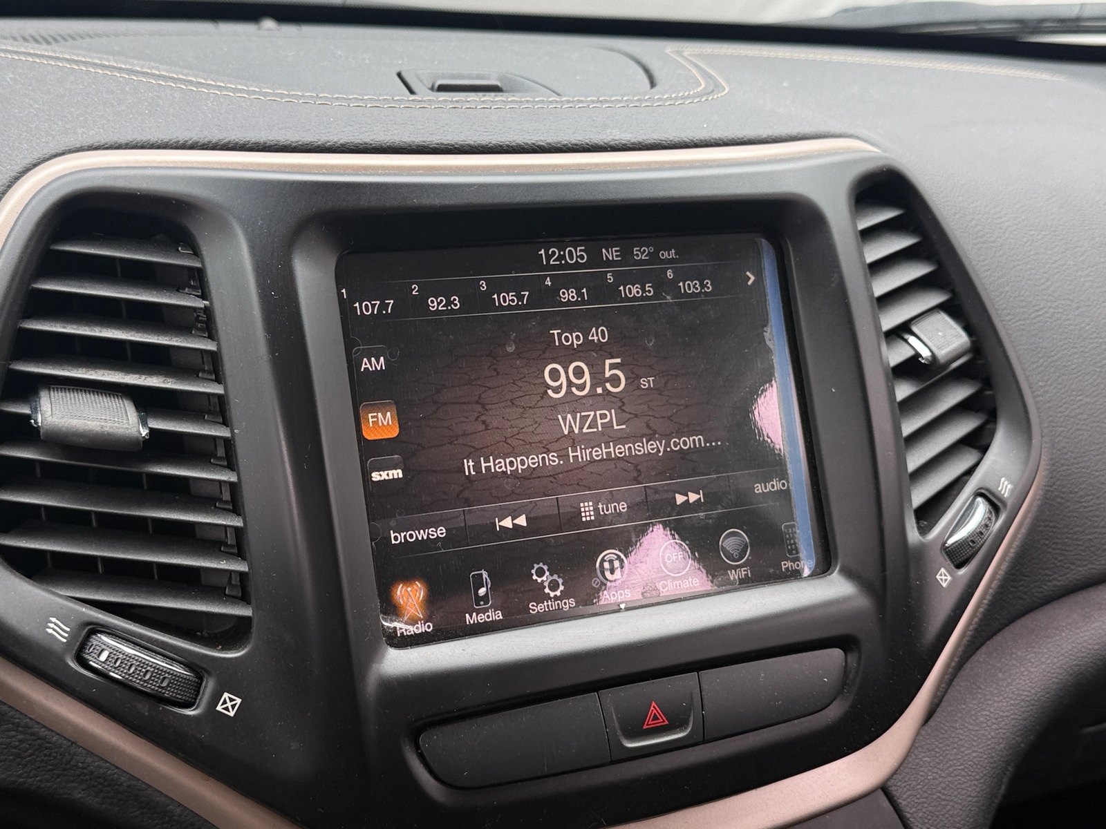 Thumbnail: 2016 Jeep Cherokee - 4