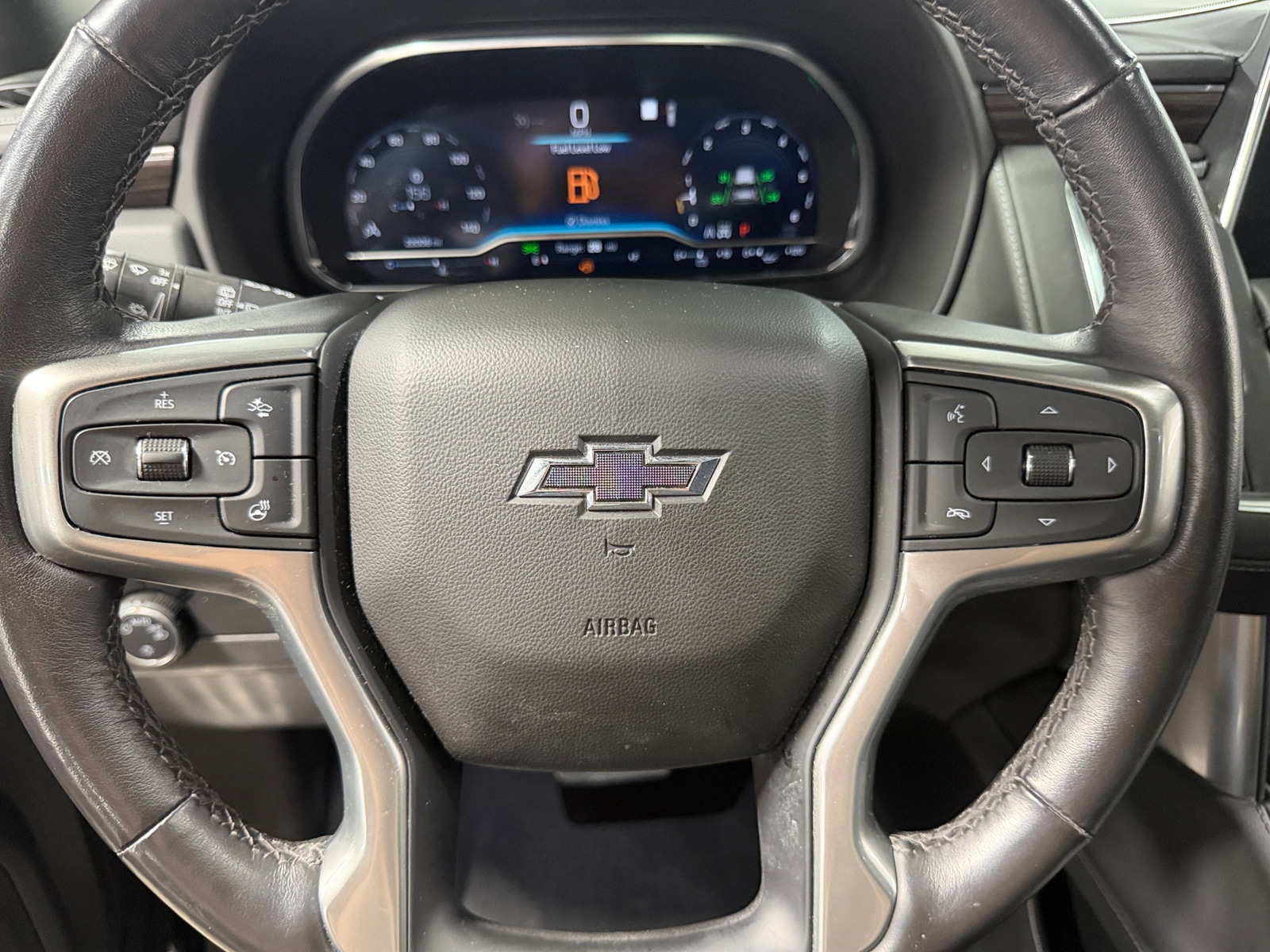 Thumbnail: 2023 Chevrolet Tahoe - 4