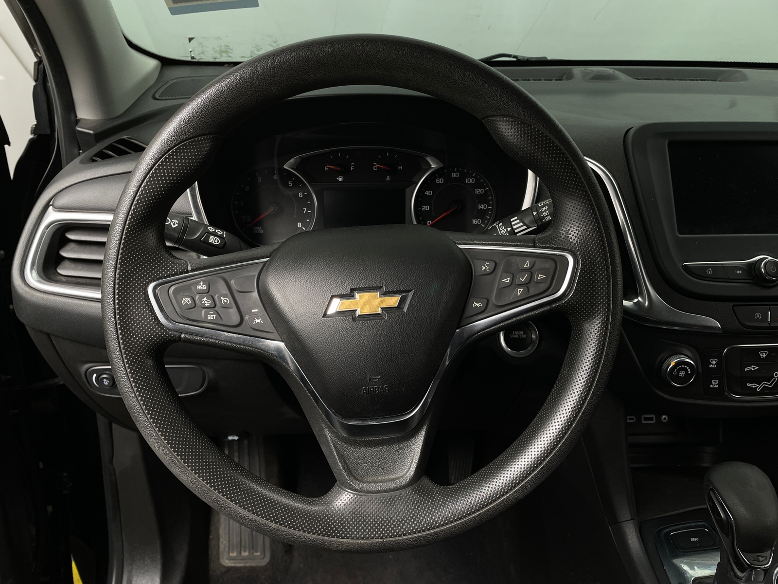 Thumbnail: 2022 Chevrolet Equinox - 5