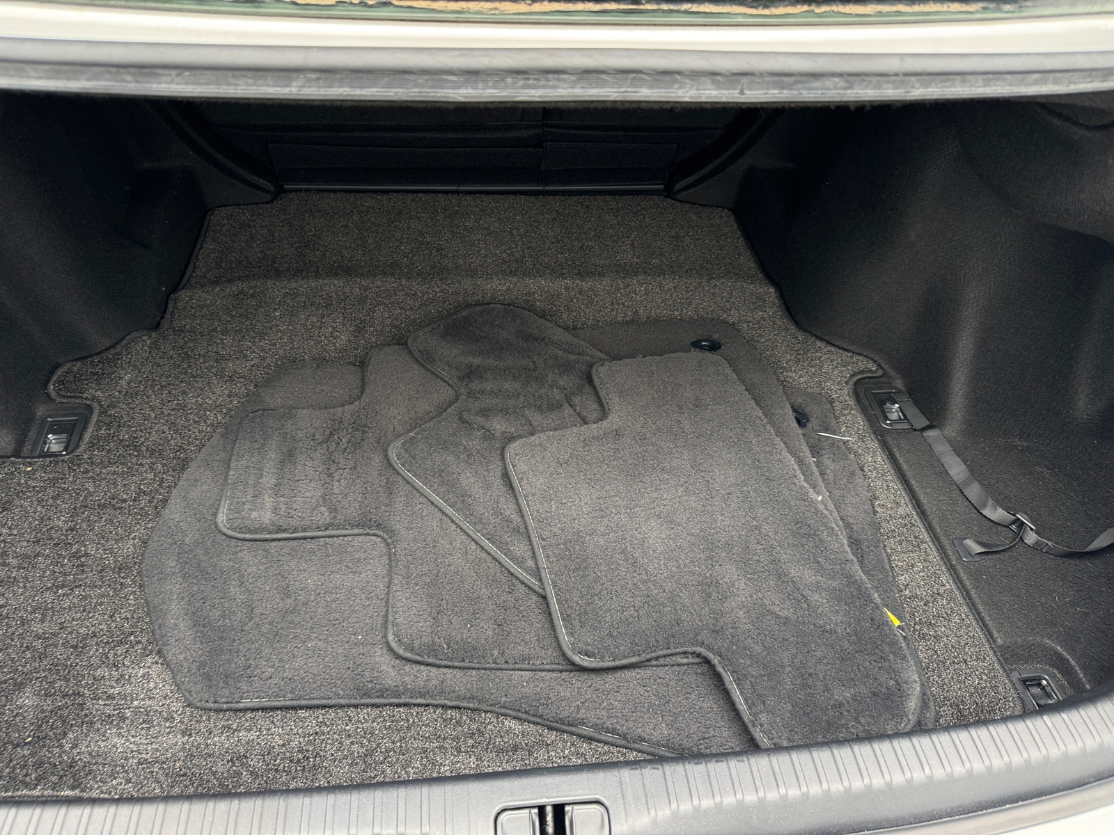 Thumbnail: 2019 Lexus RC - 6