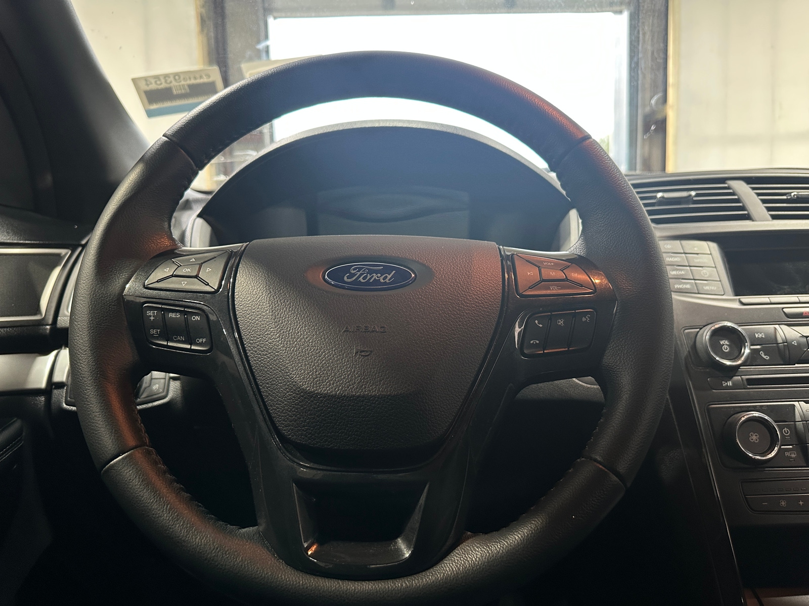 Thumbnail: 2017 Ford Explorer - 5