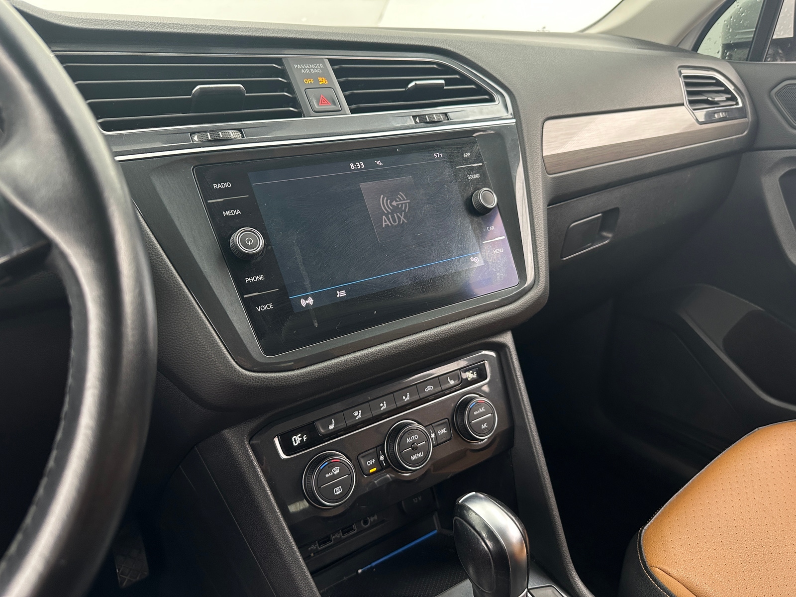 Thumbnail: 2019 Volkswagen Tiguan - 3