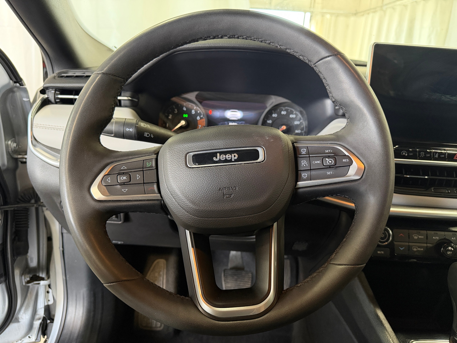 Thumbnail: 2025 Jeep Compass - 4