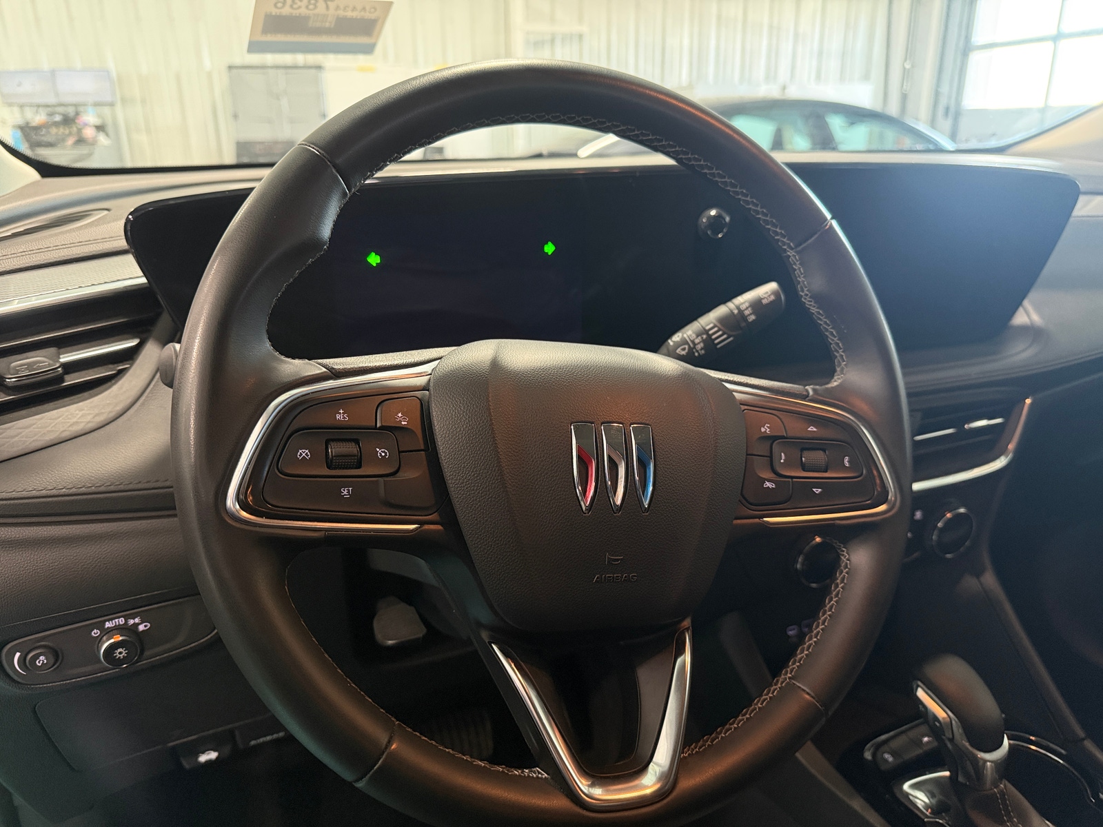 Thumbnail: 2025 Buick Encore GX - 4