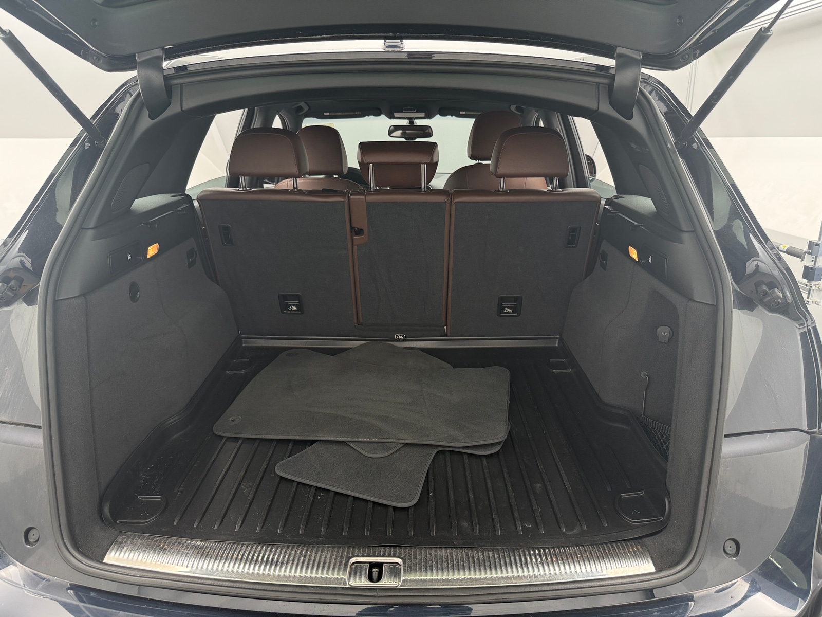 Thumbnail: 2016 Audi Q5 - 6