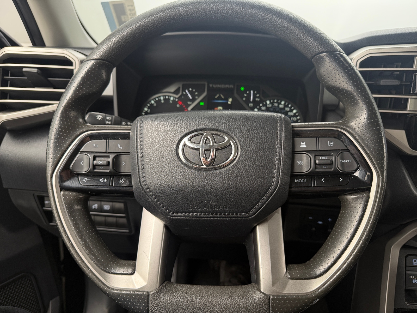 Thumbnail: 2022 Toyota Tundra - 5