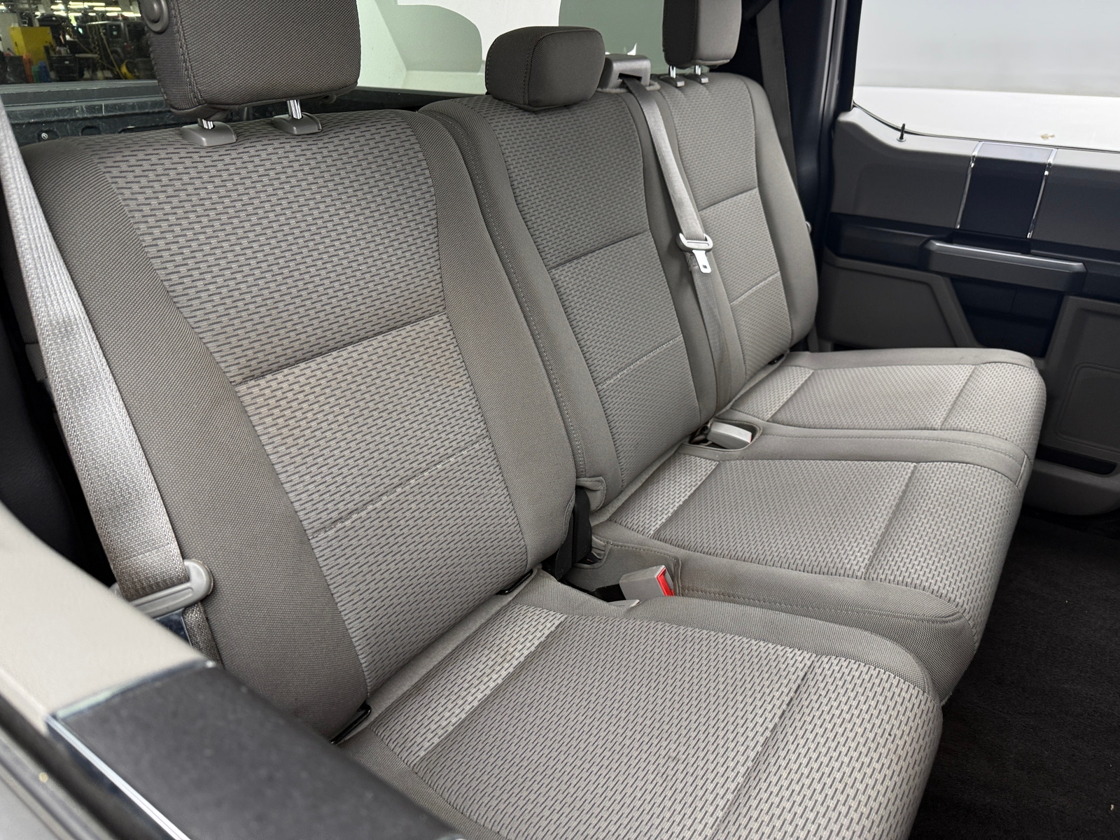 Thumbnail: 2018 Ford Econoline - 6