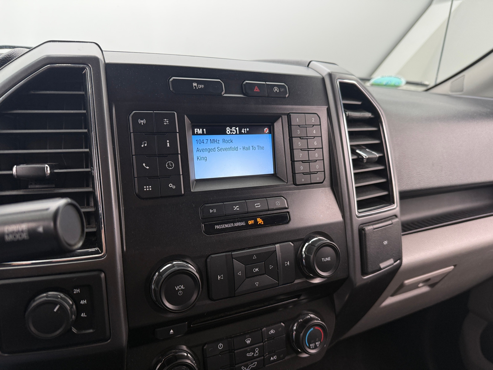 Thumbnail: 2018 Ford Econoline - 4