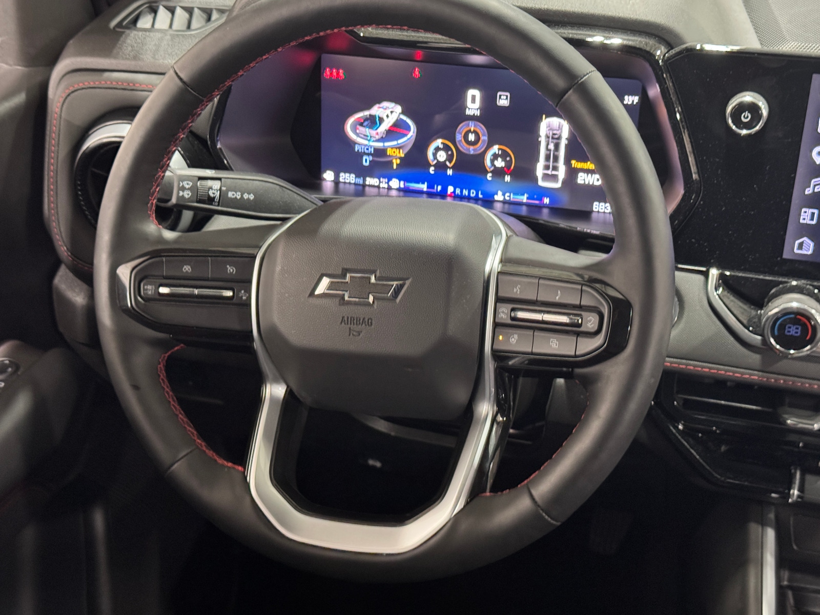 Thumbnail: 2025 Chevrolet Colorado - 5