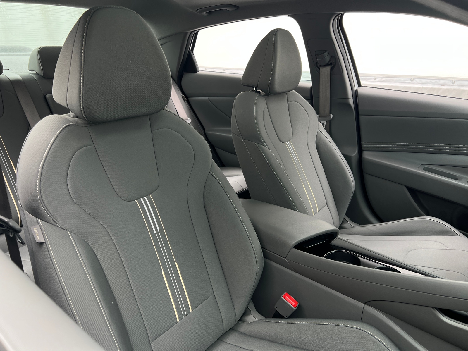 Thumbnail: 2025 Hyundai Elantra - 2